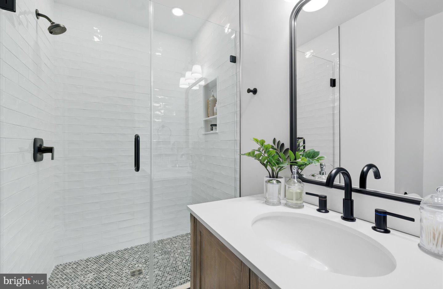 VERSAILLES - Residential