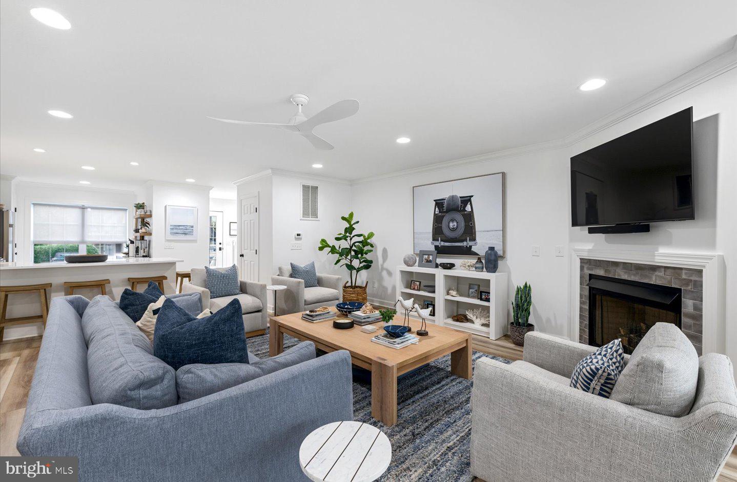 VERSAILLES - Residential