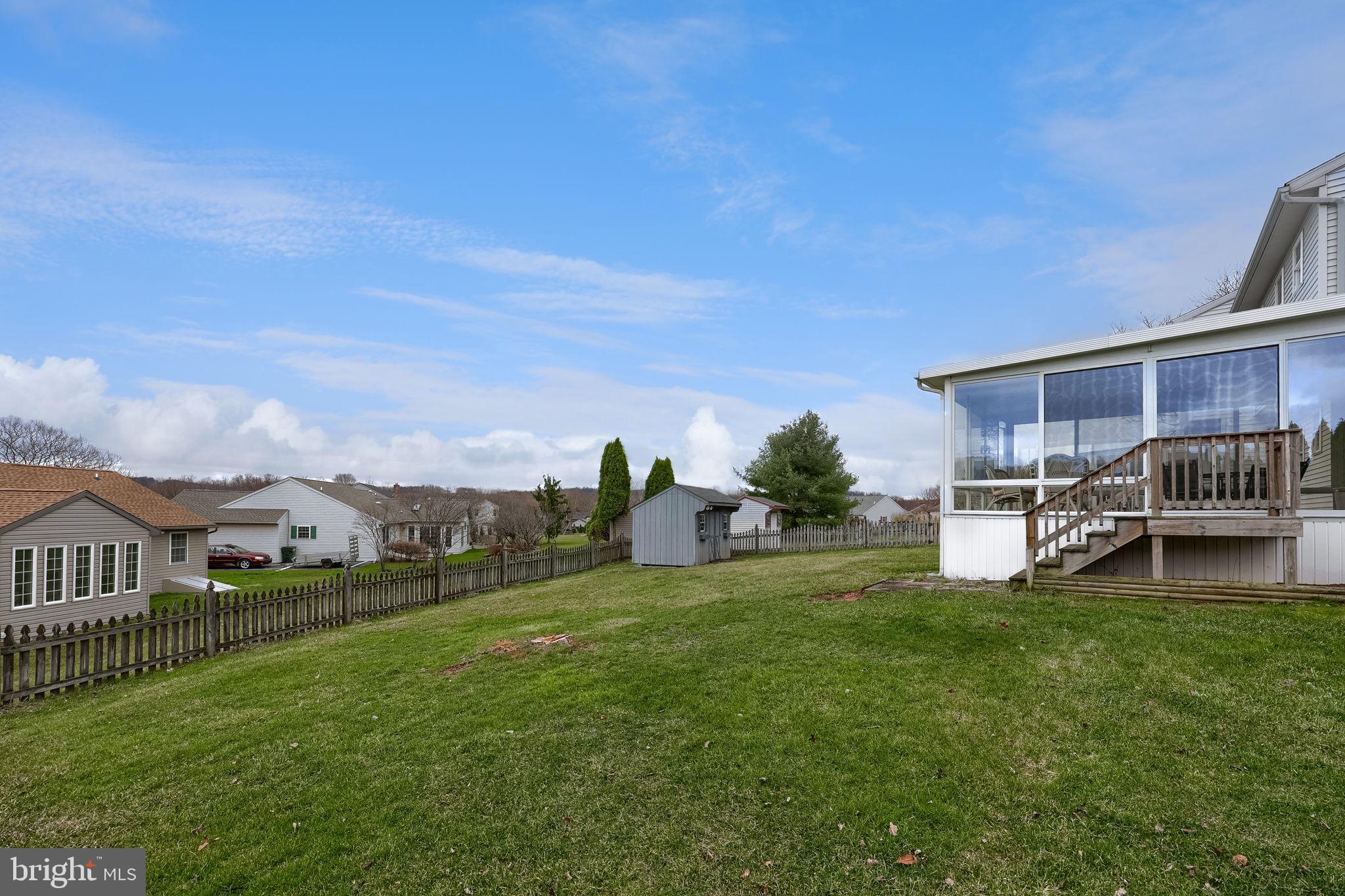 ROSEMONT ESTATES - Residential