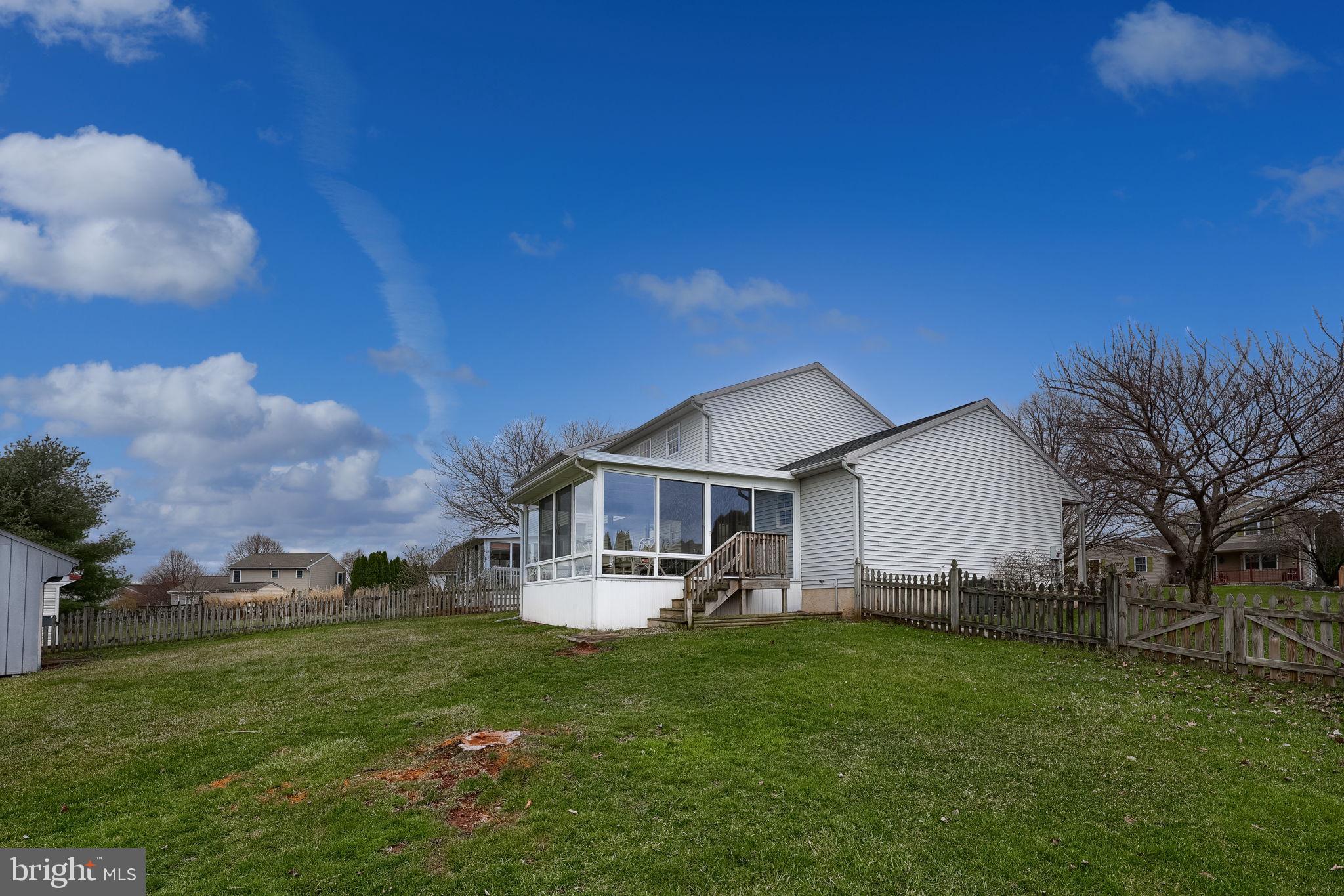 ROSEMONT ESTATES - Residential