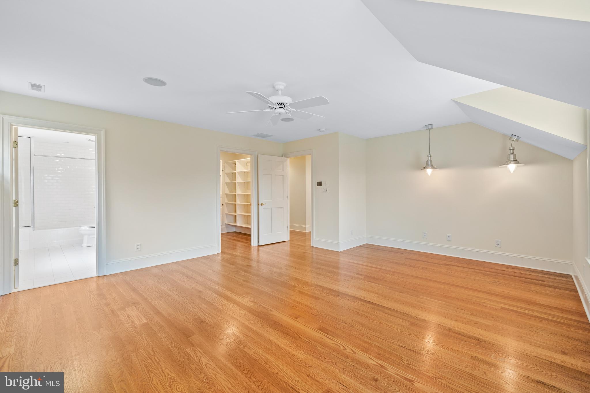 MONKTON - Residential