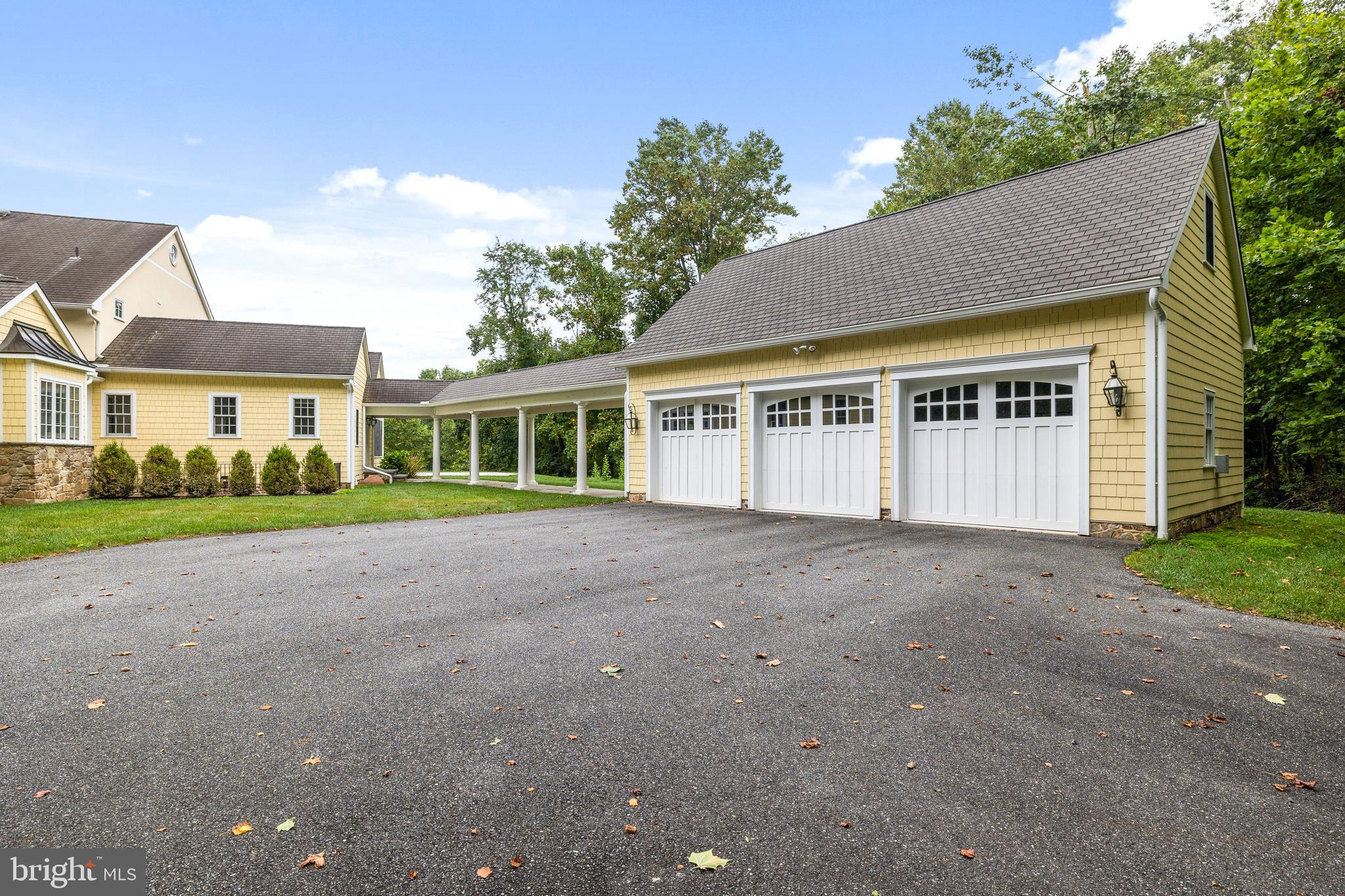 MONKTON - Residential