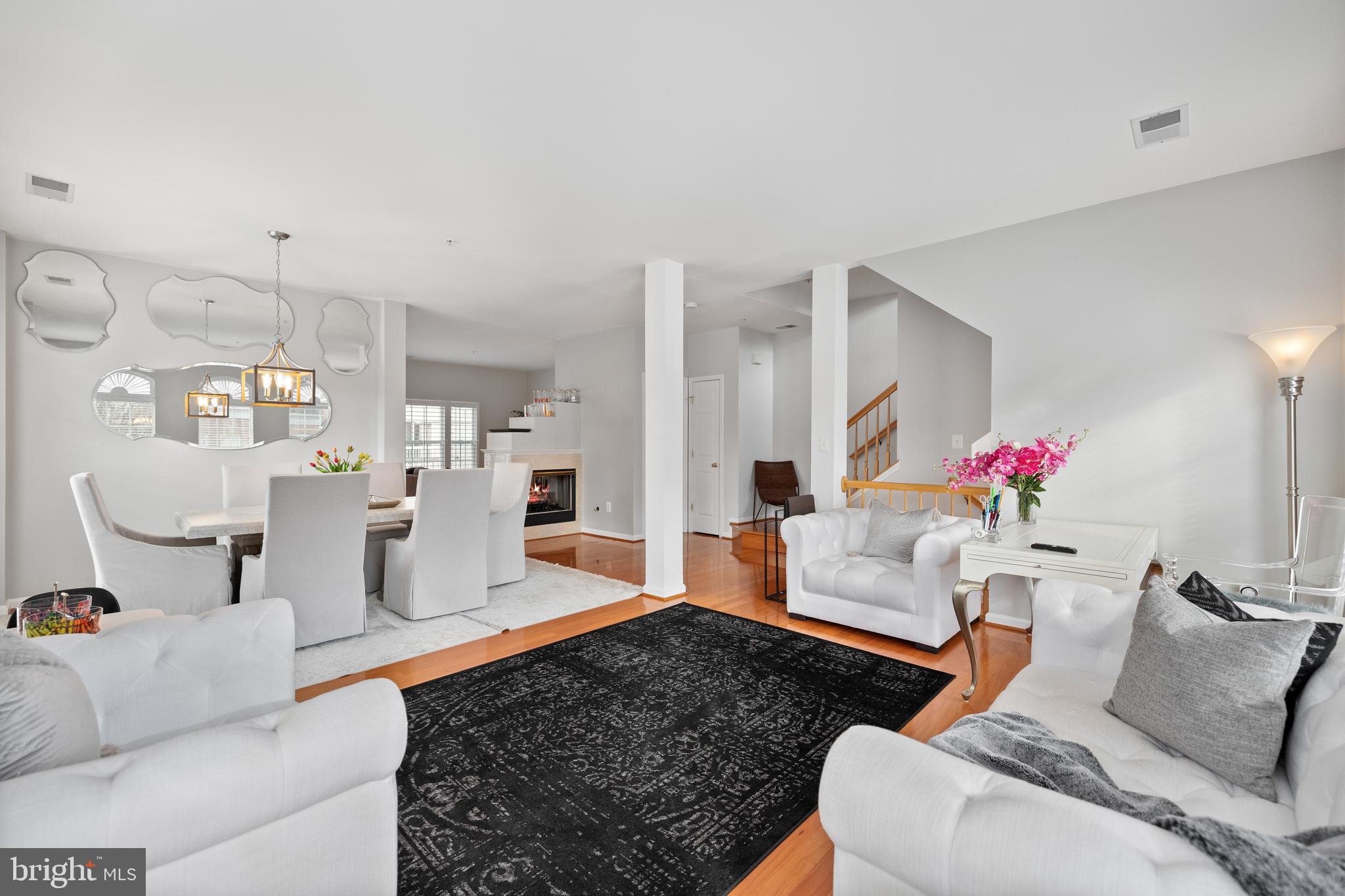 CAMERON STATION - Residential