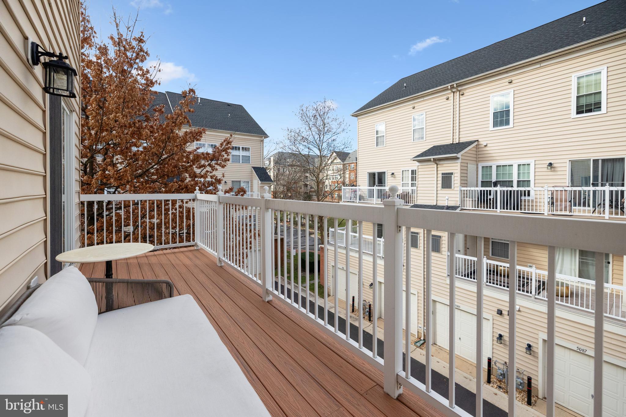 CAMERON STATION - Residential