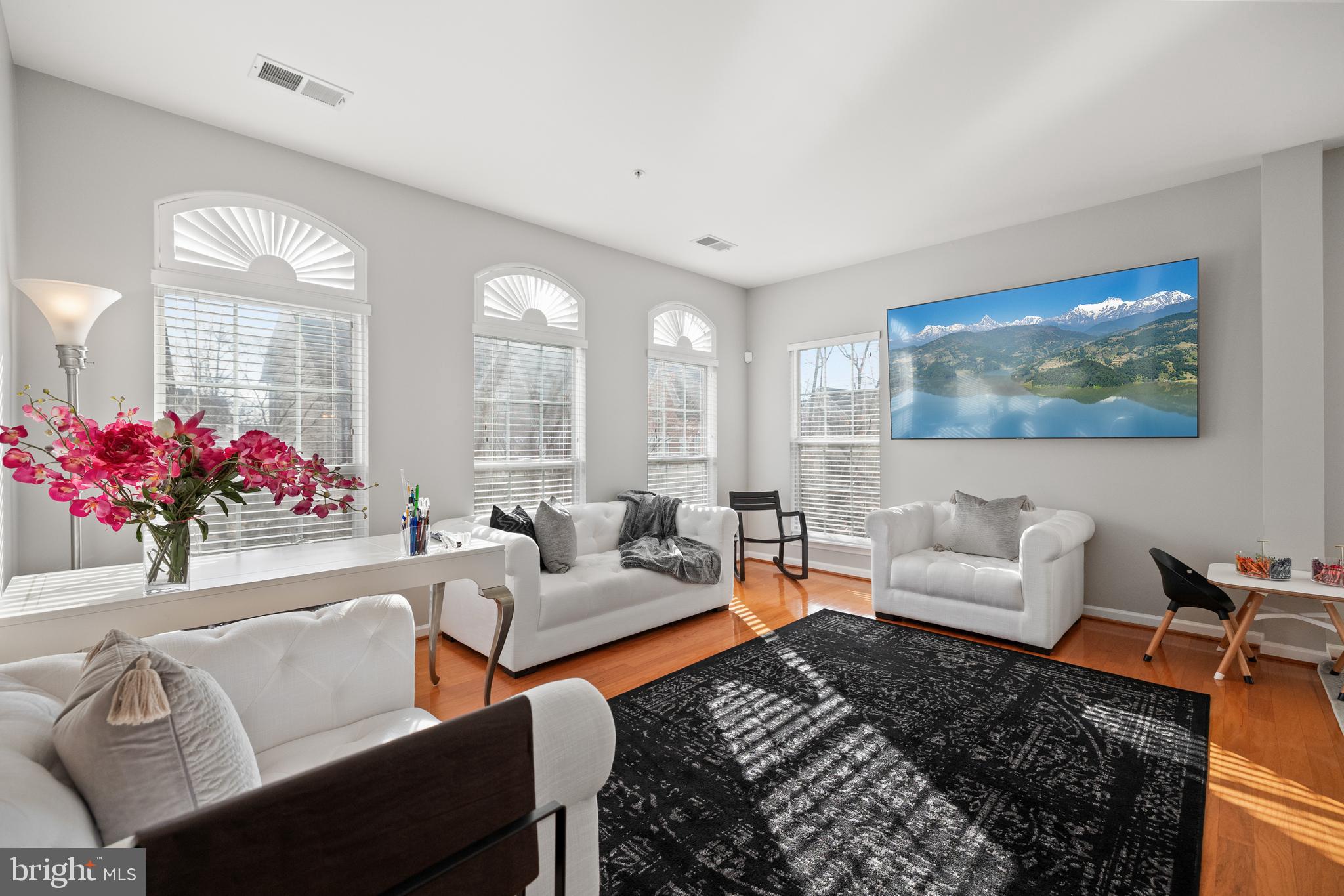 CAMERON STATION - Residential