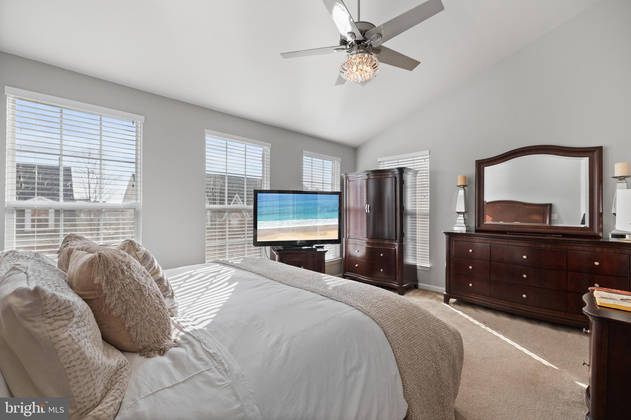 CAMERON STATION - Residential