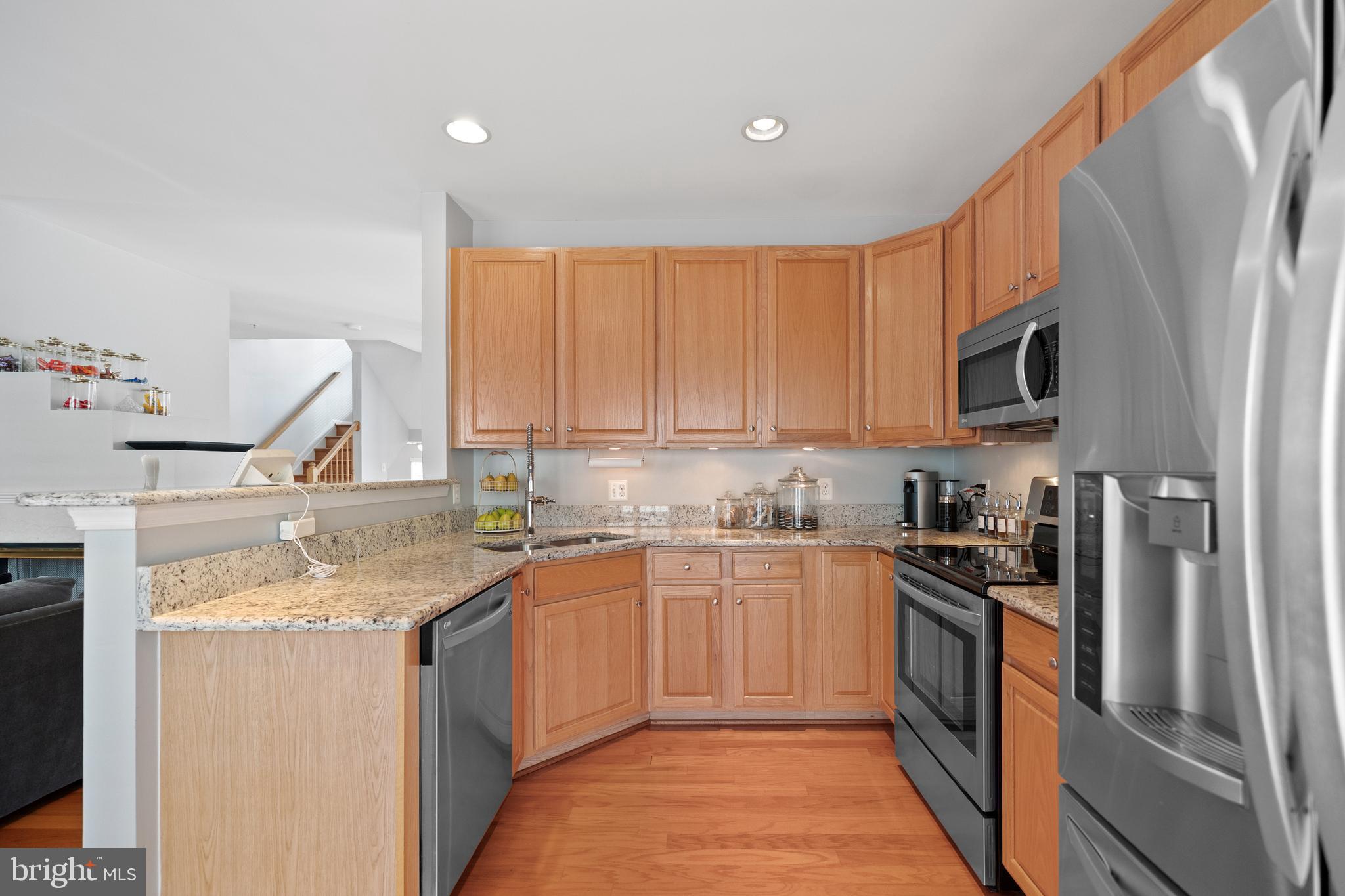 CAMERON STATION - Residential