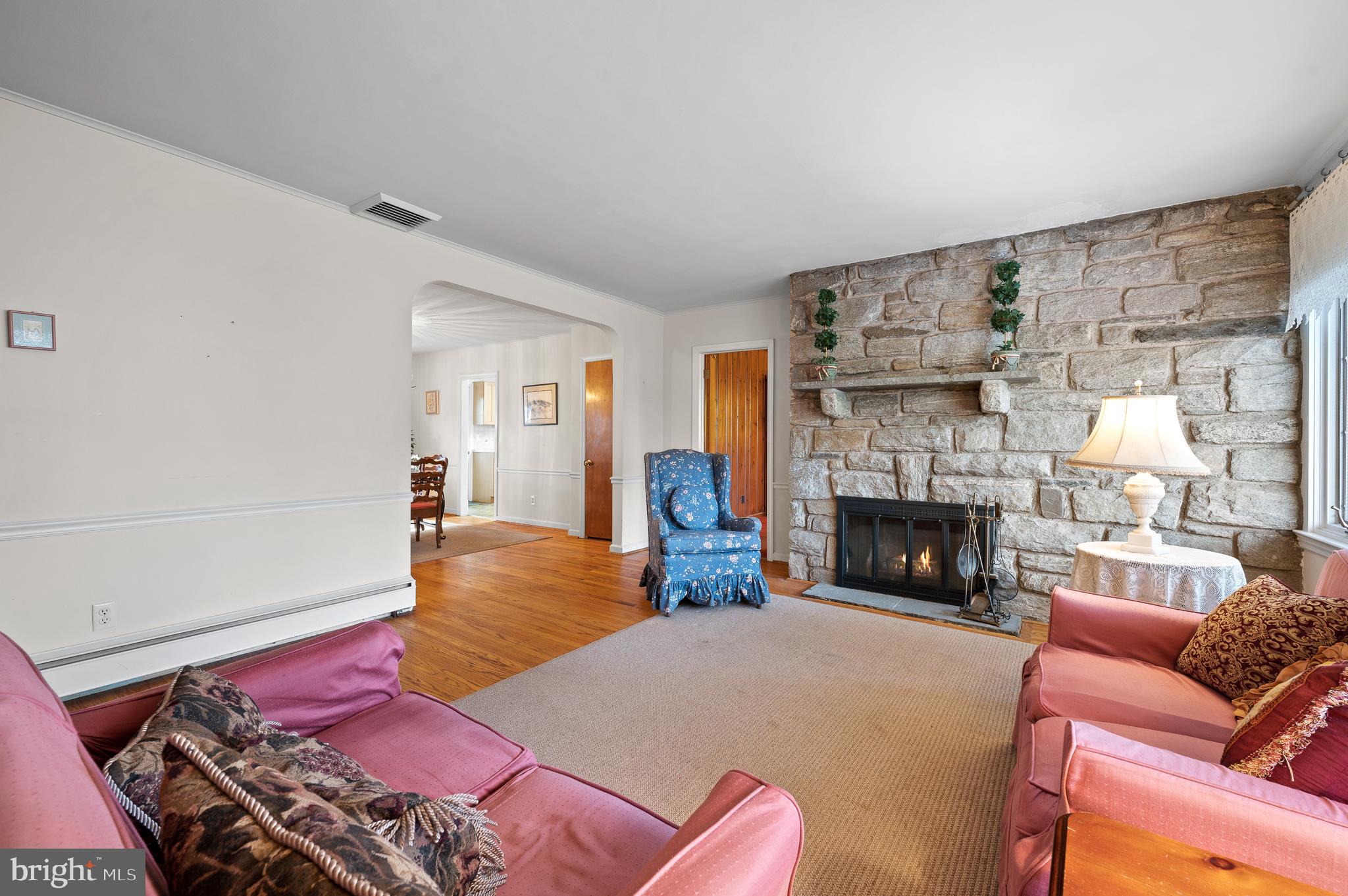 BROOKTHORPE HILLS - Residential