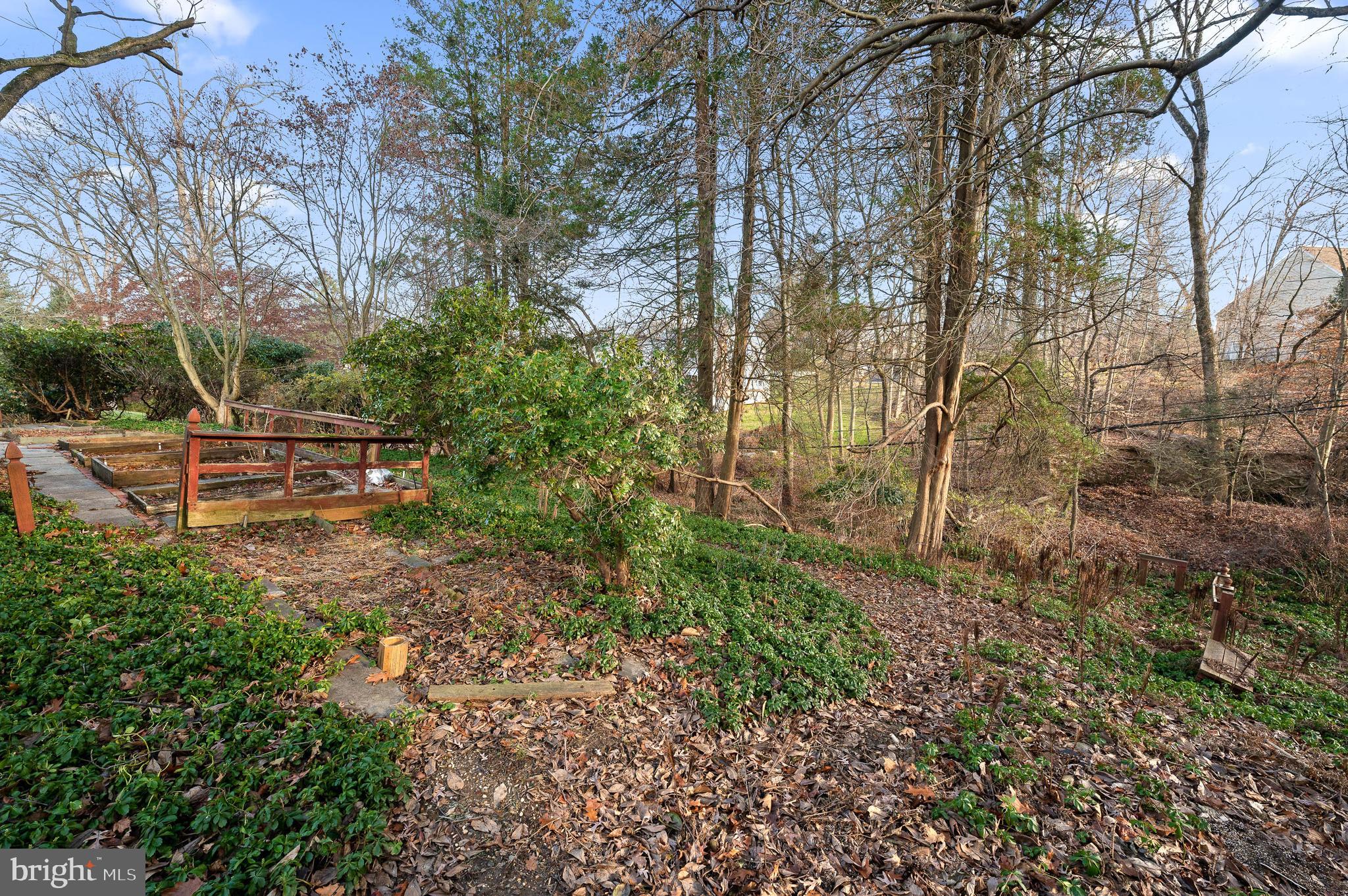 BROOKTHORPE HILLS - Residential