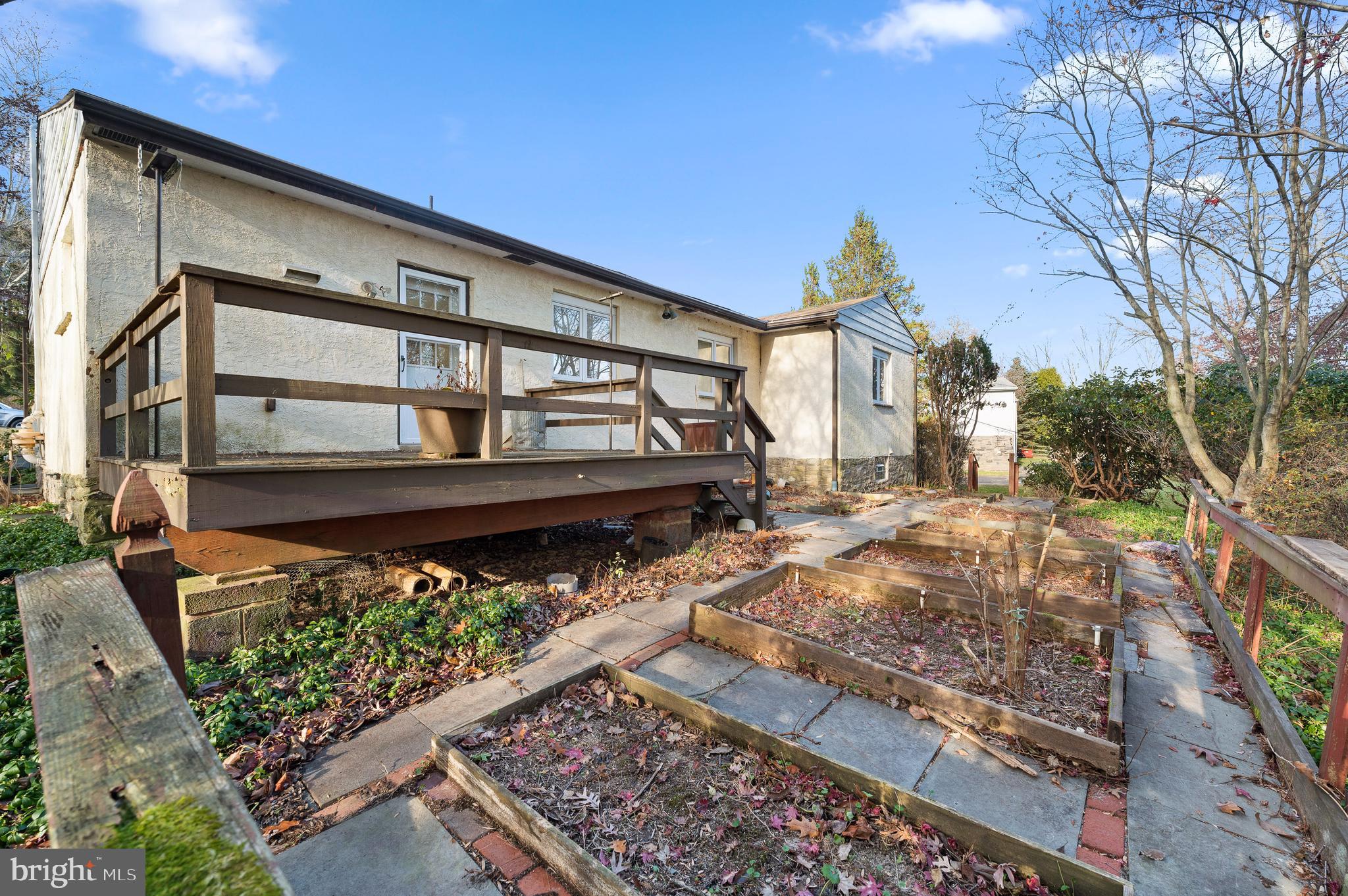 BROOKTHORPE HILLS - Residential