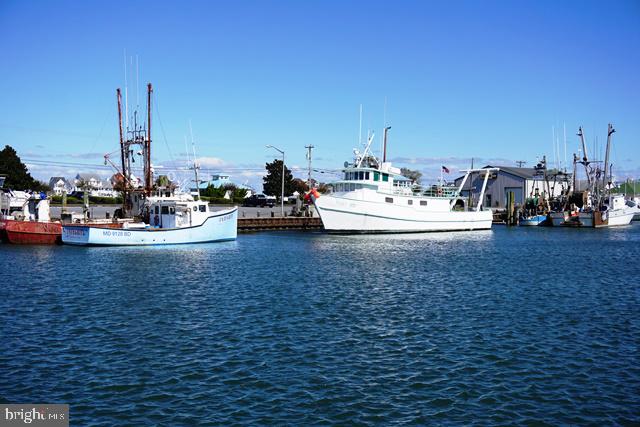 ISLE OF WIGHT TRAILER PK - Residential