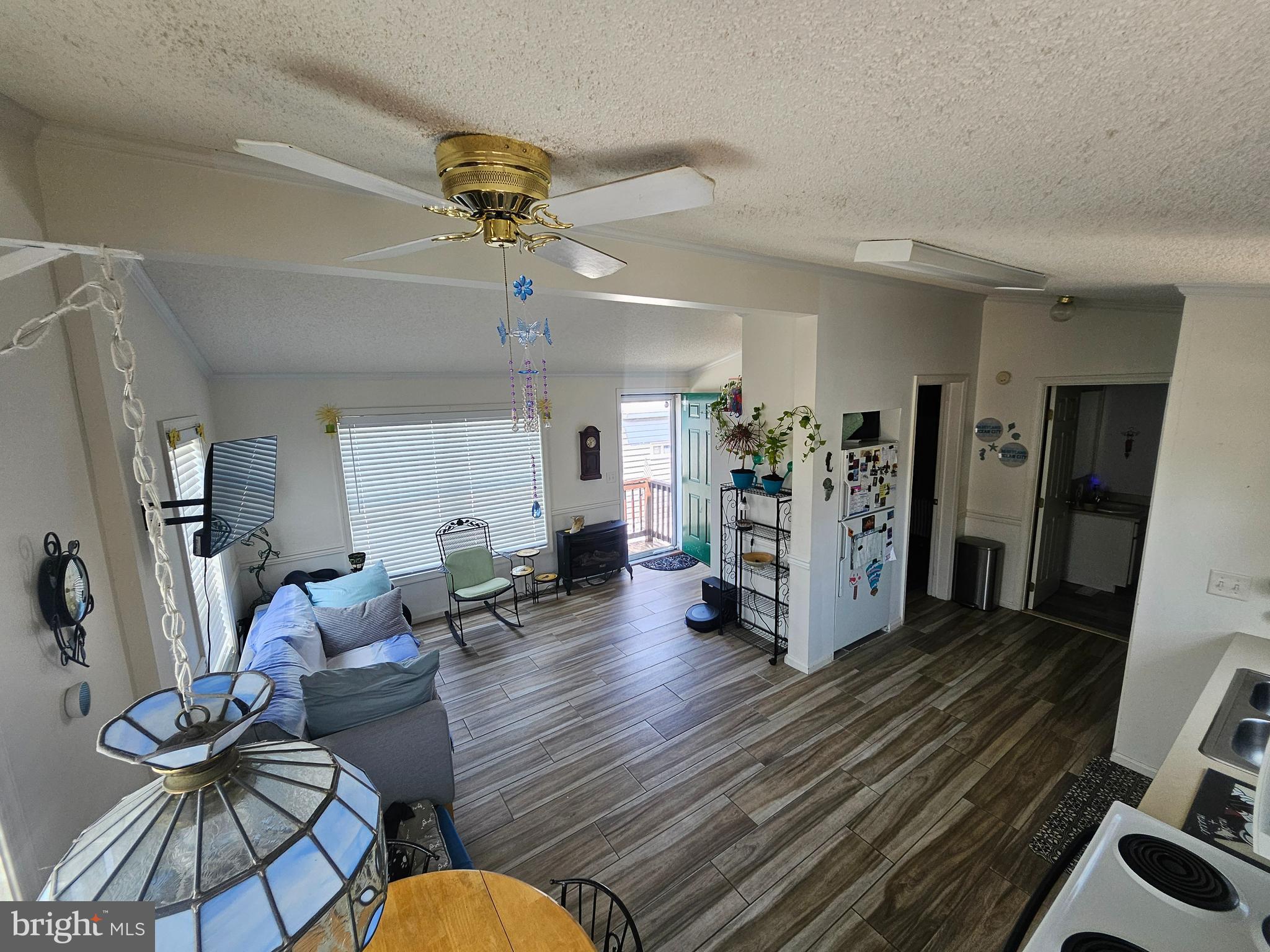 ISLE OF WIGHT TRAILER PK - Residential