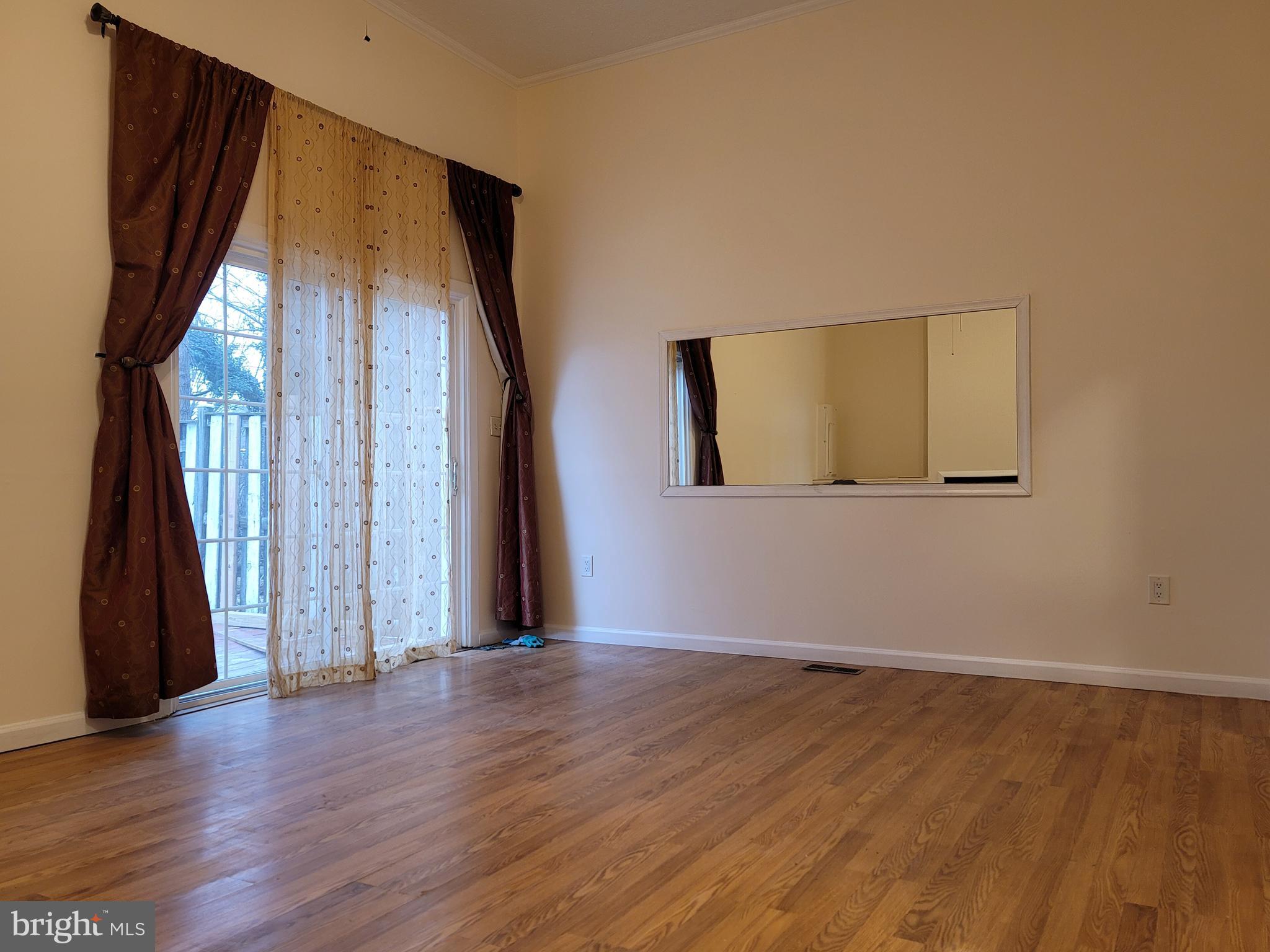 FOXWOOD - Residential Lease