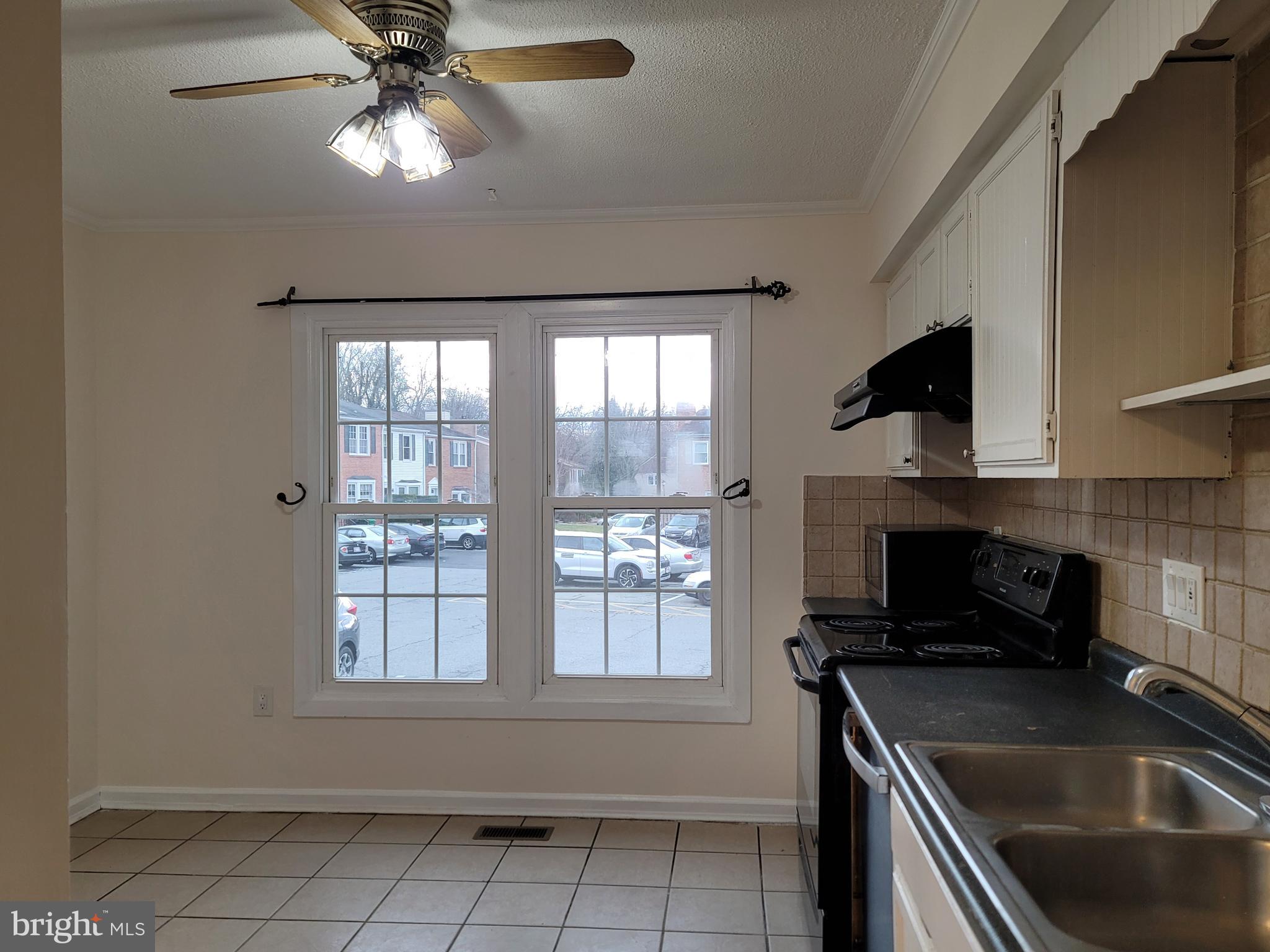 FOXWOOD - Residential Lease