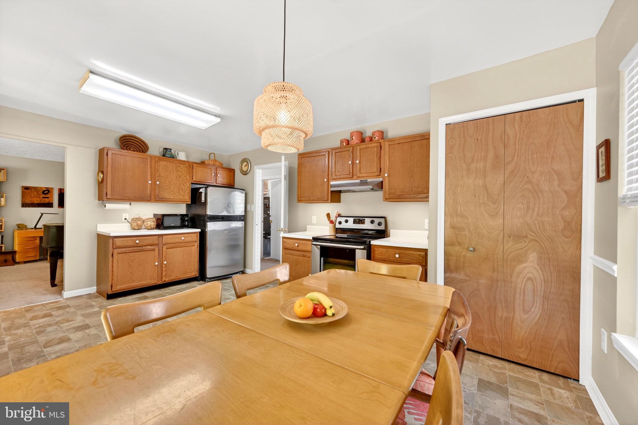 OAKS OF HARFORD - Residential