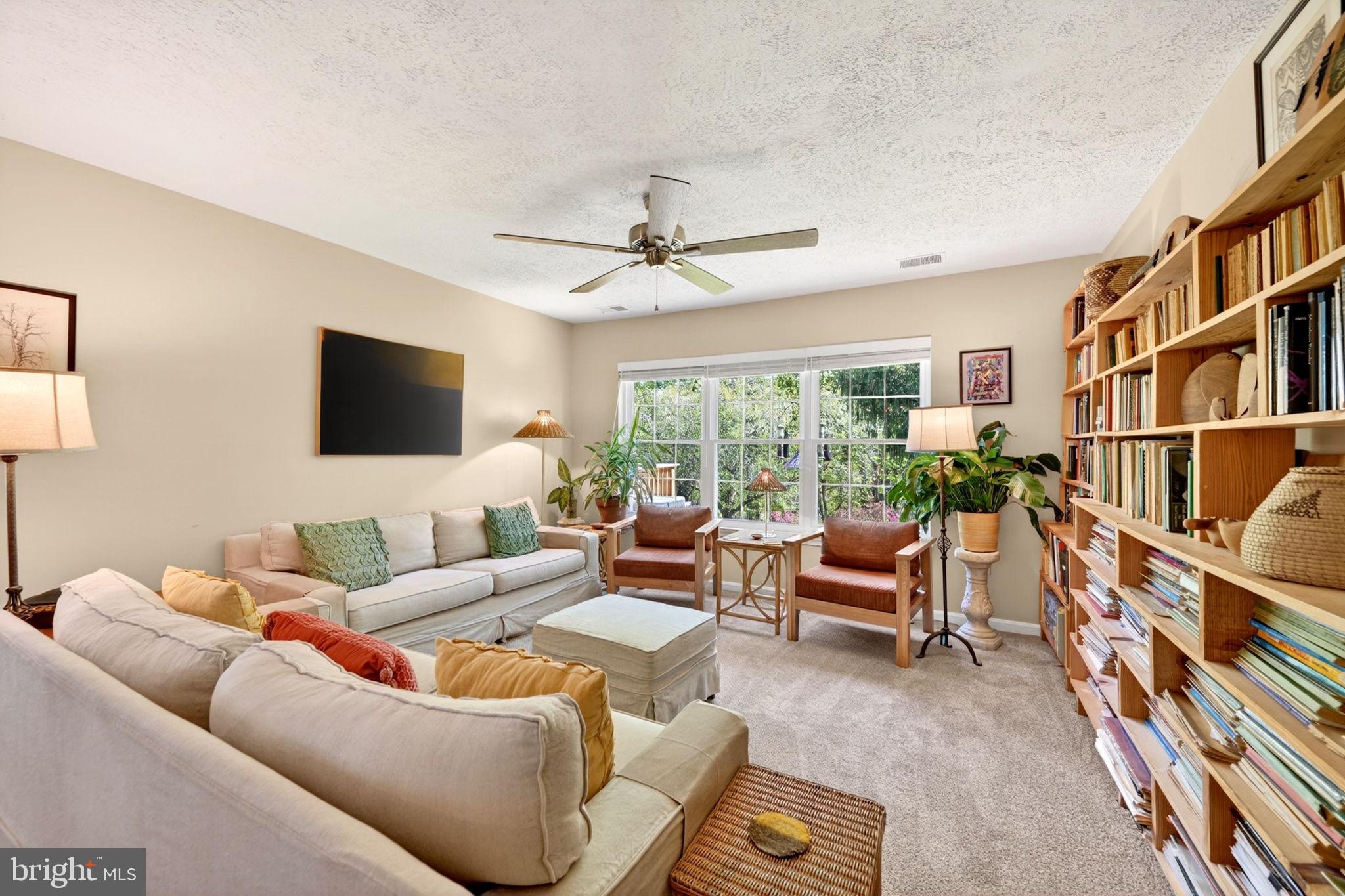 OAKS OF HARFORD - Residential