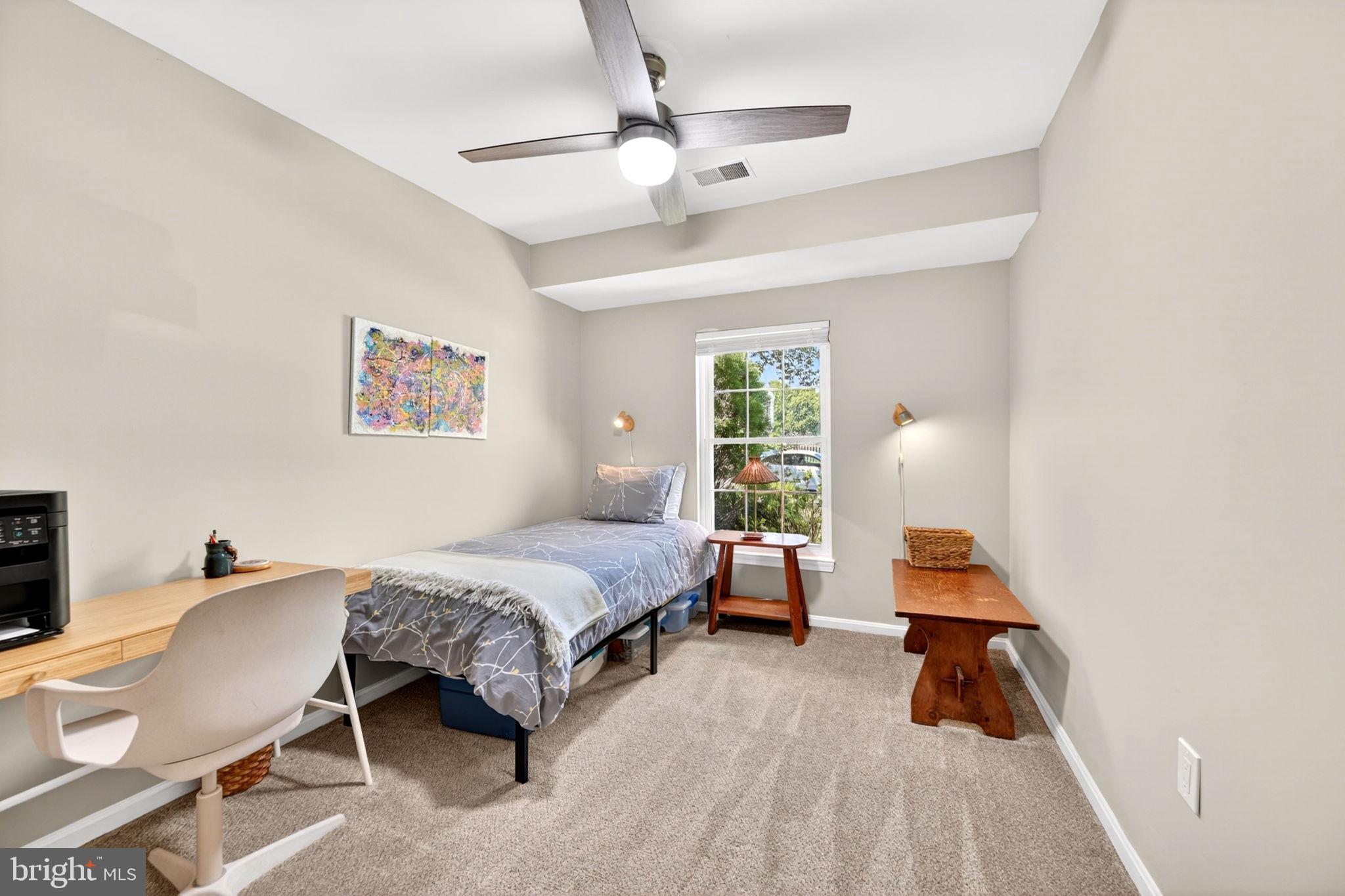 OAKS OF HARFORD - Residential