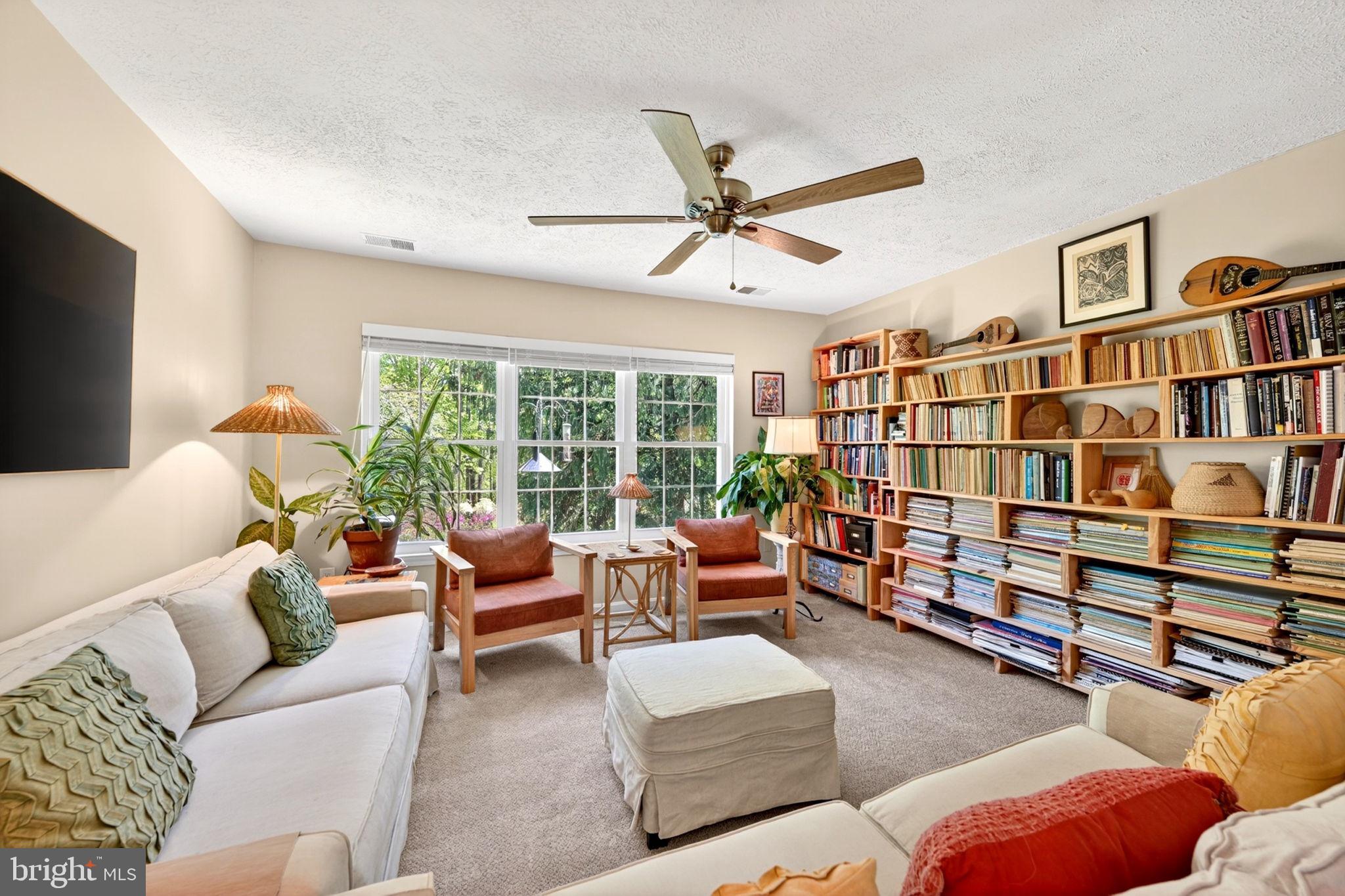 OAKS OF HARFORD - Residential