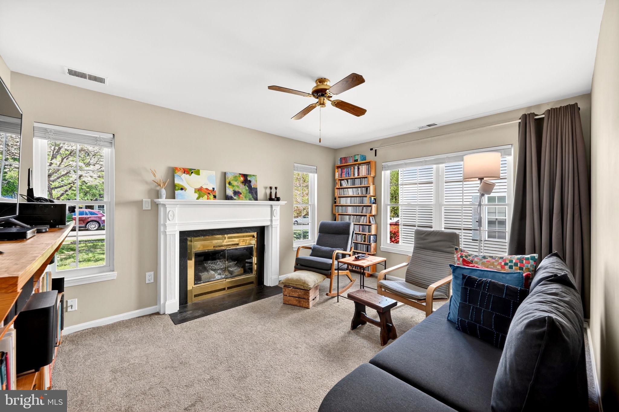 OAKS OF HARFORD - Residential