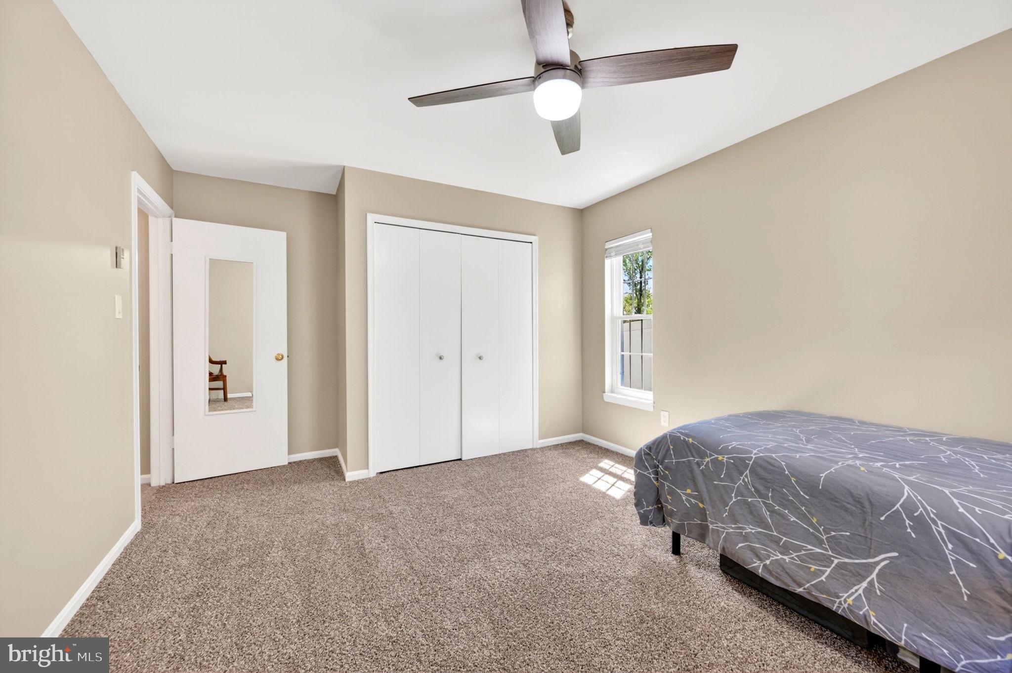 OAKS OF HARFORD - Residential