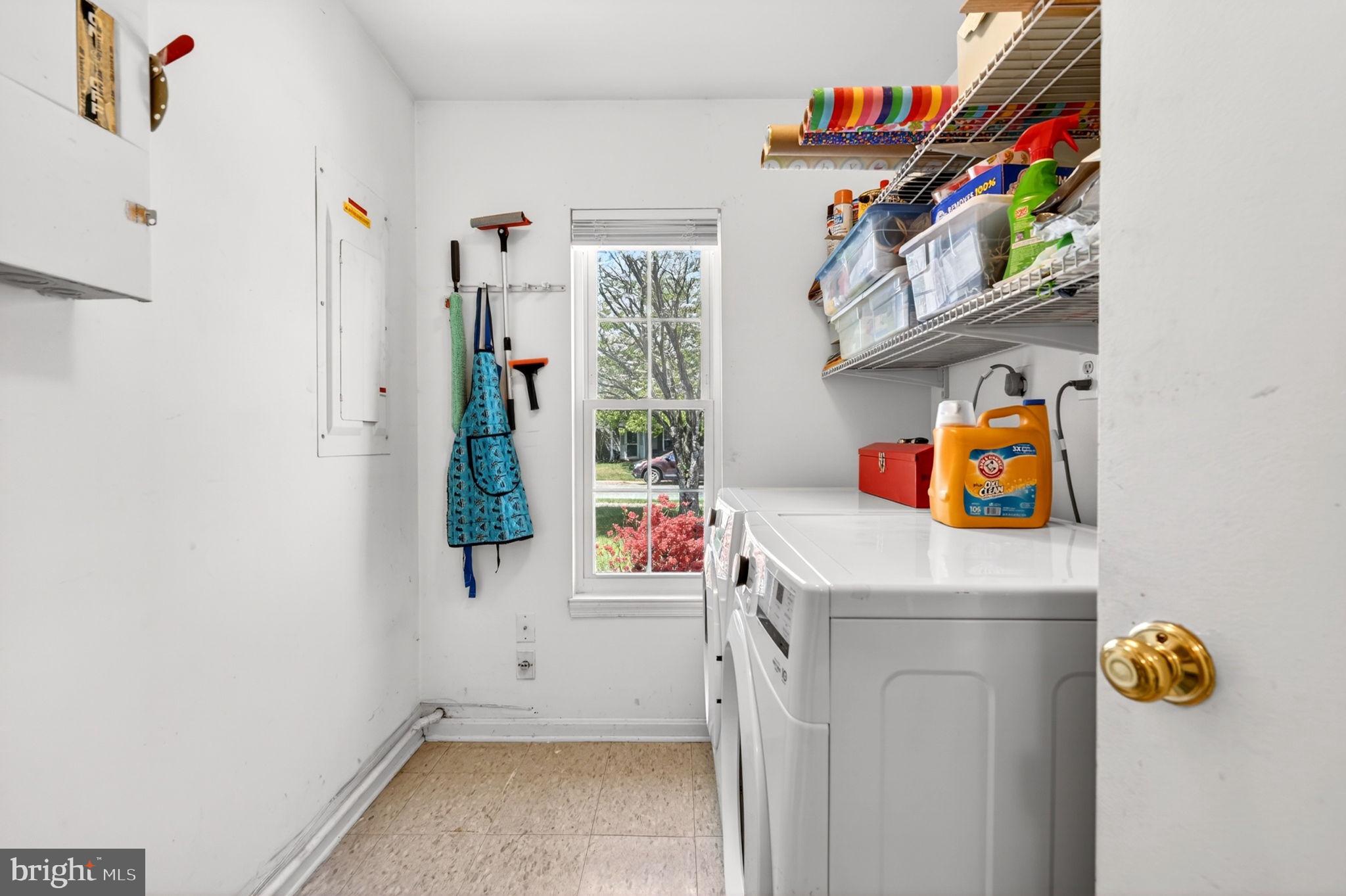 OAKS OF HARFORD - Residential