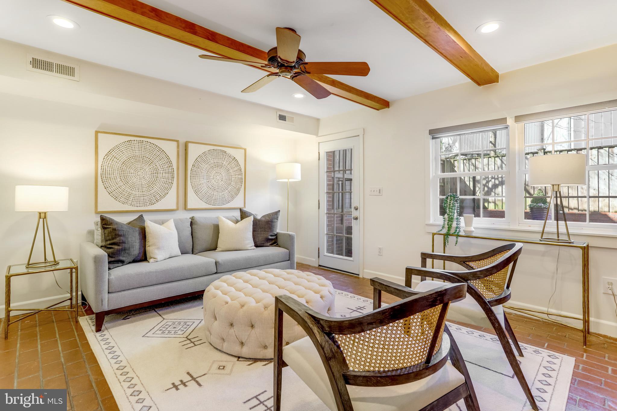 YATES GARDENS - Residential