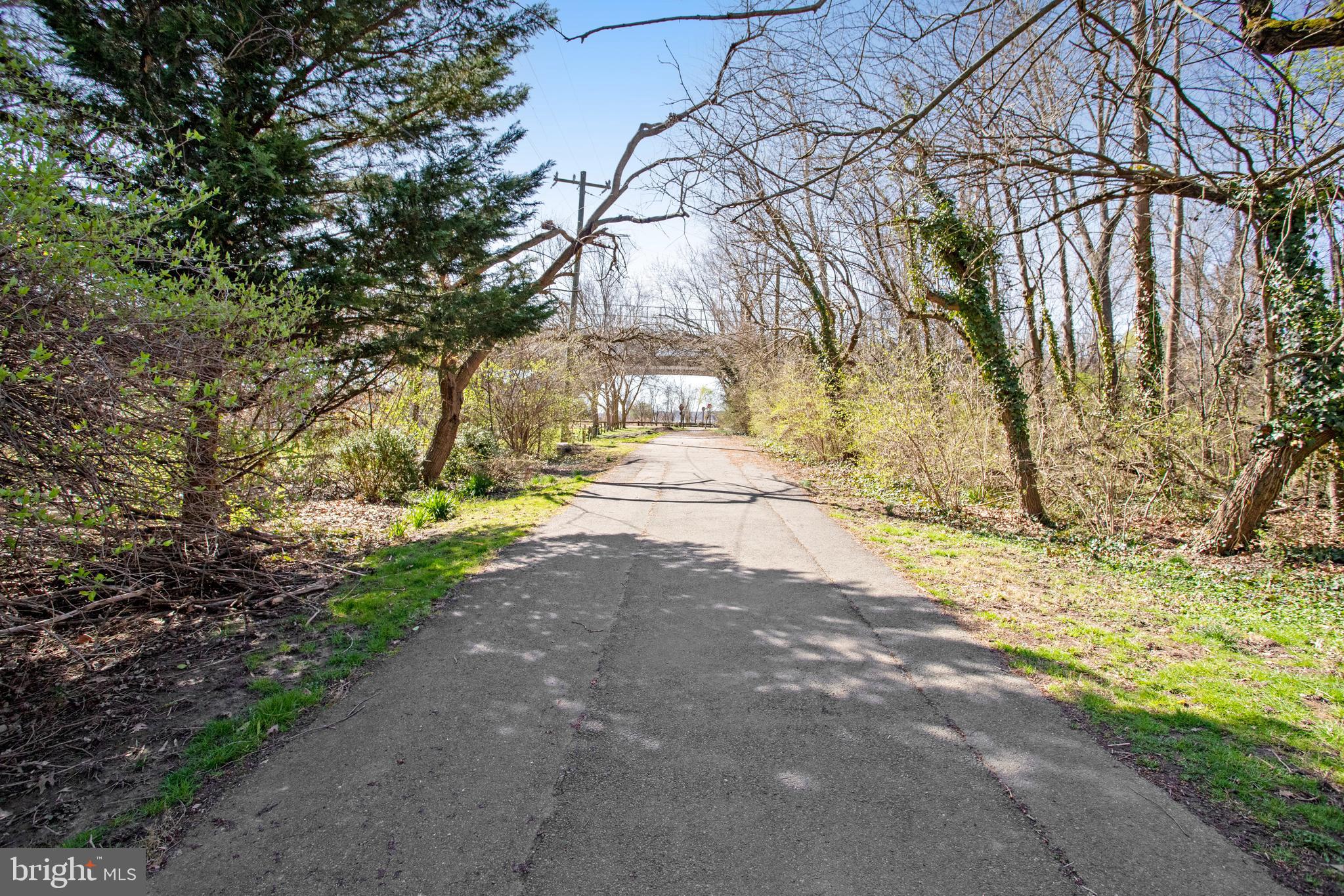 YATES GARDENS - Residential