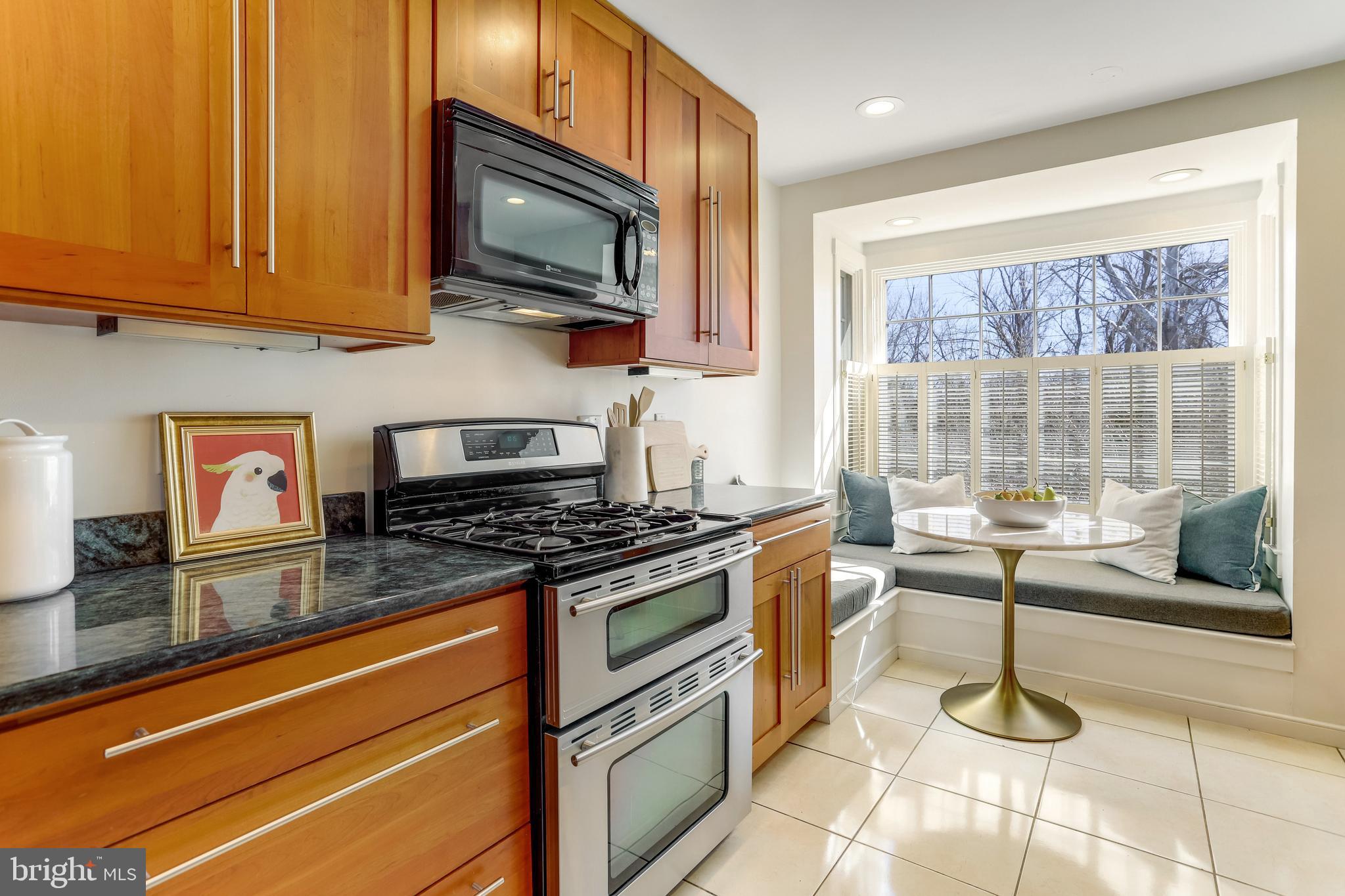 YATES GARDENS - Residential