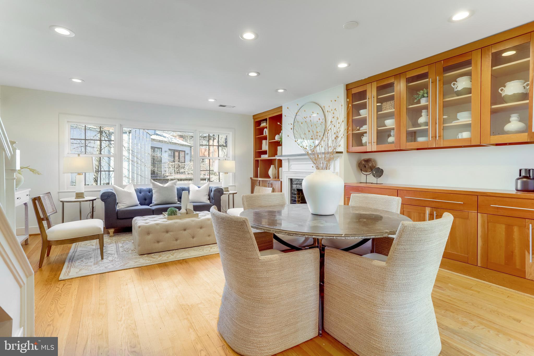 YATES GARDENS - Residential