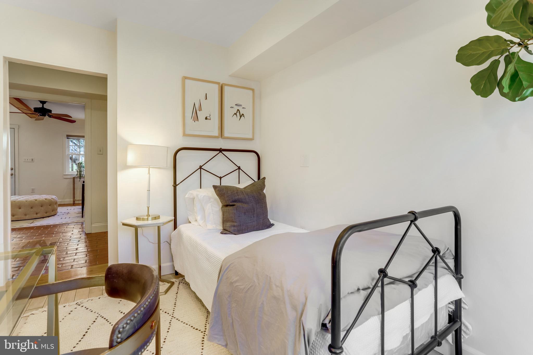 YATES GARDENS - Residential