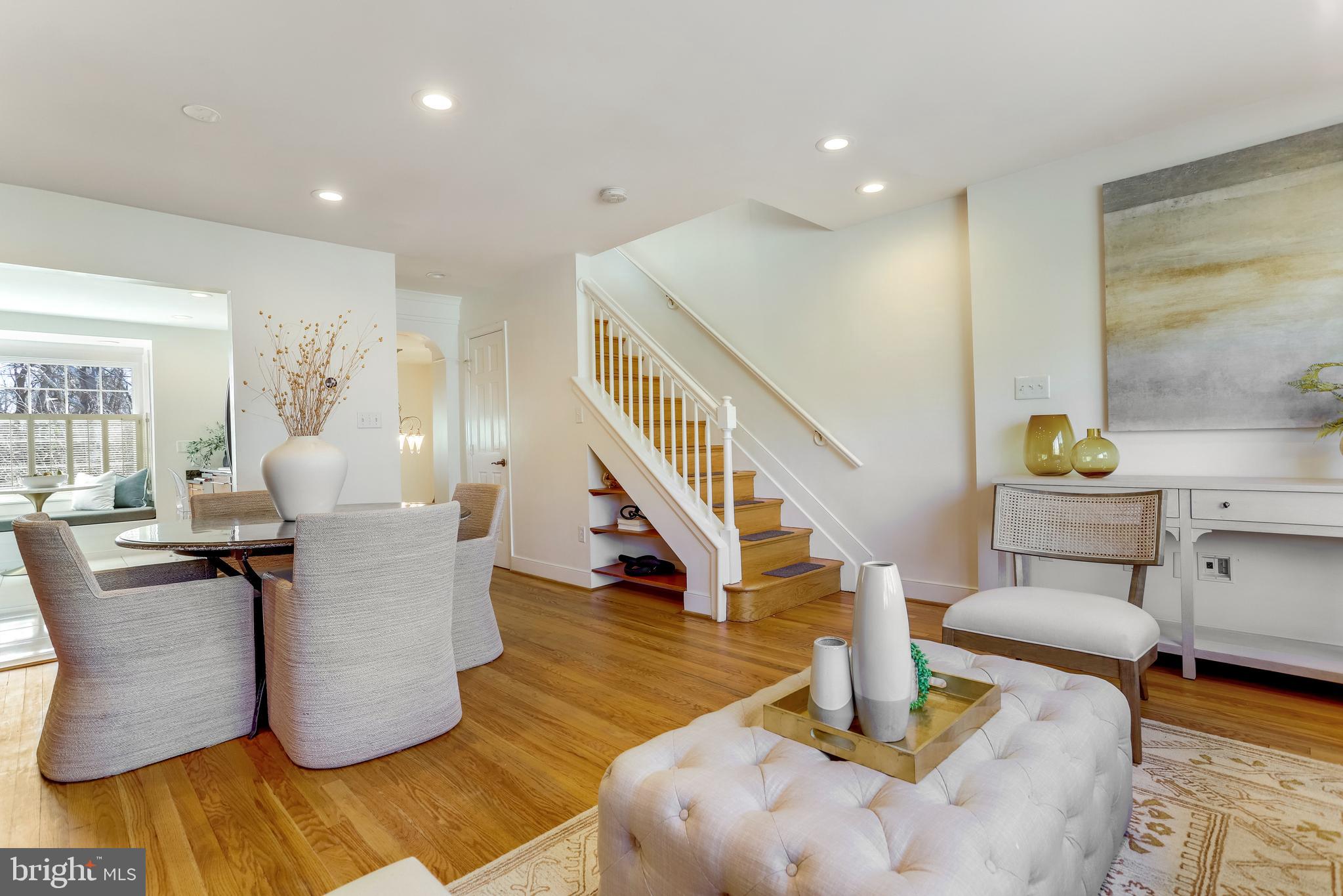 YATES GARDENS - Residential