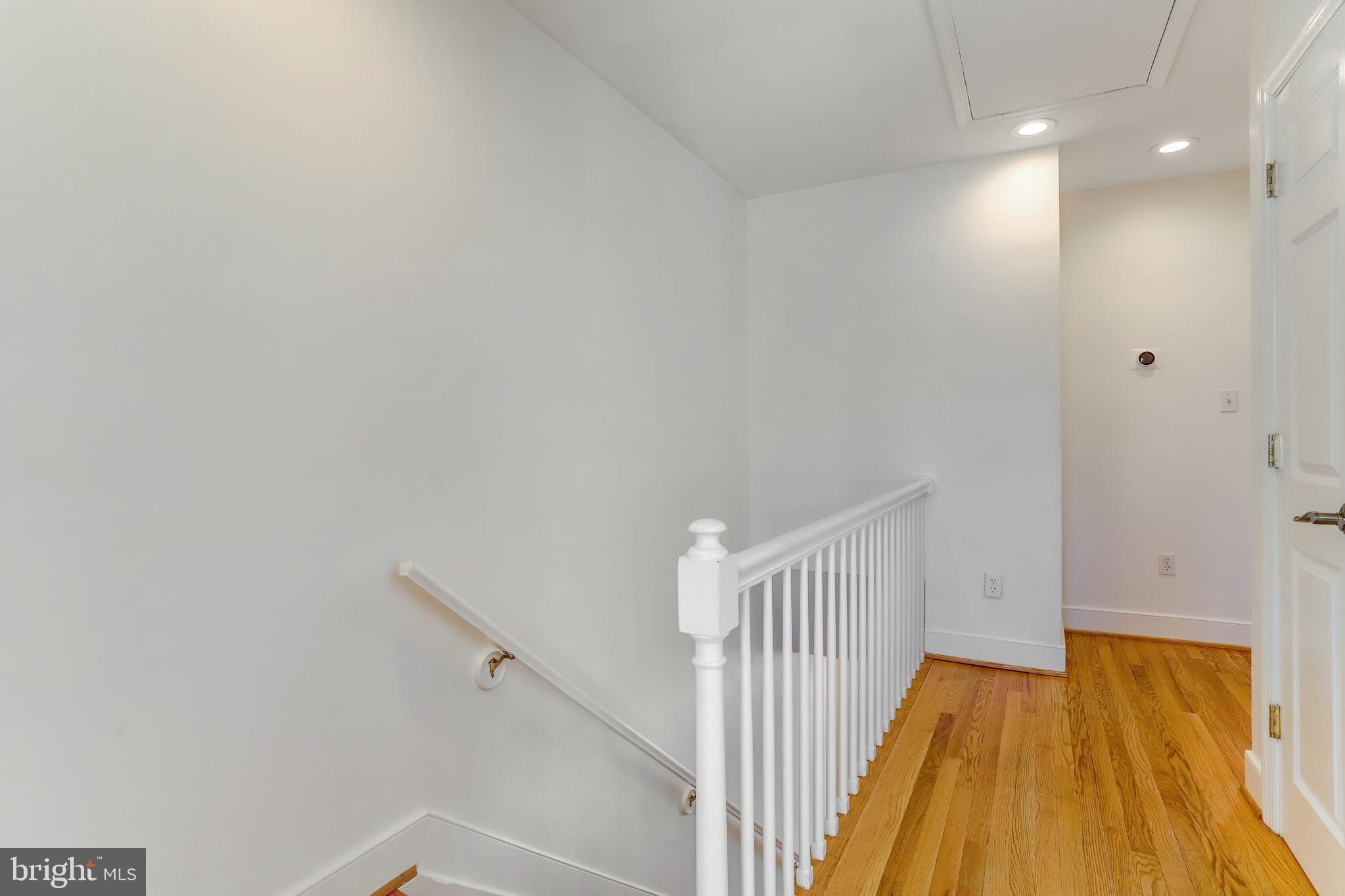 YATES GARDENS - Residential