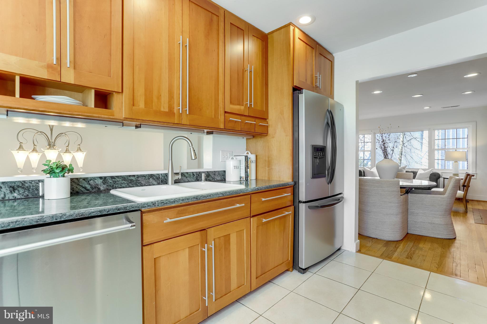 YATES GARDENS - Residential