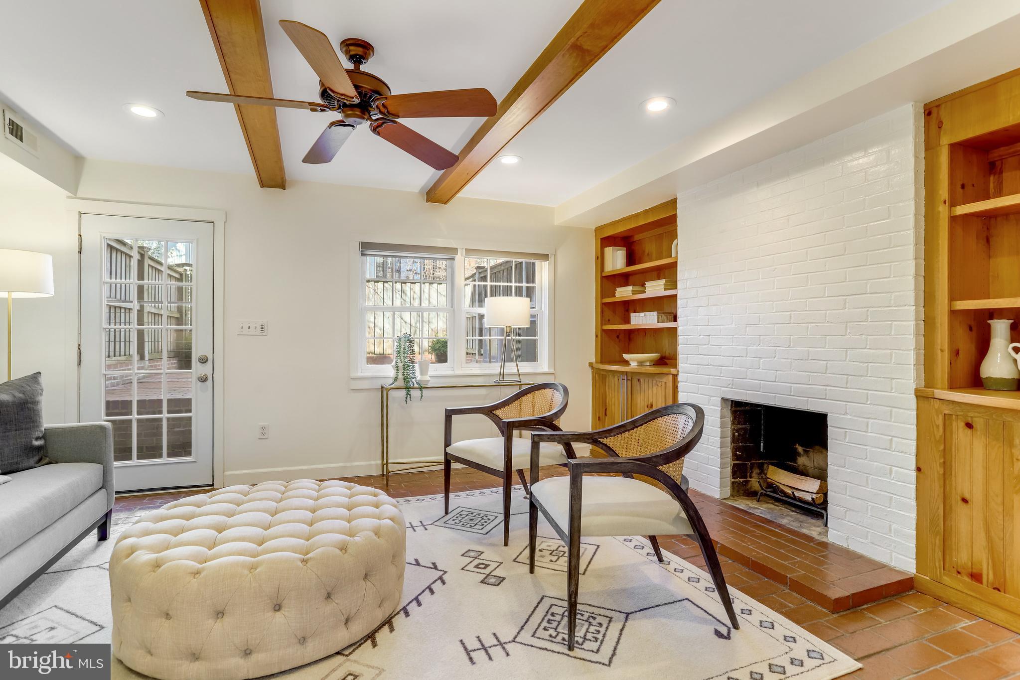 YATES GARDENS - Residential