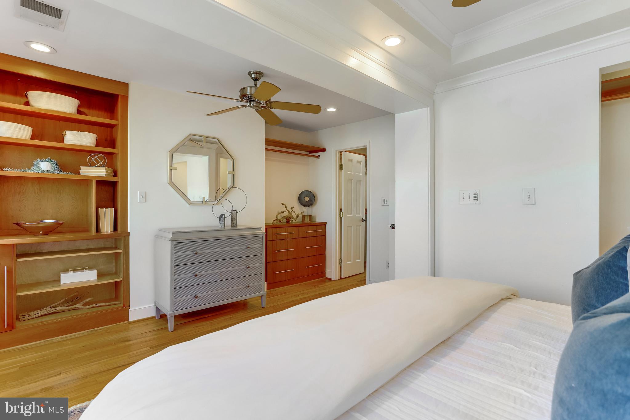 YATES GARDENS - Residential