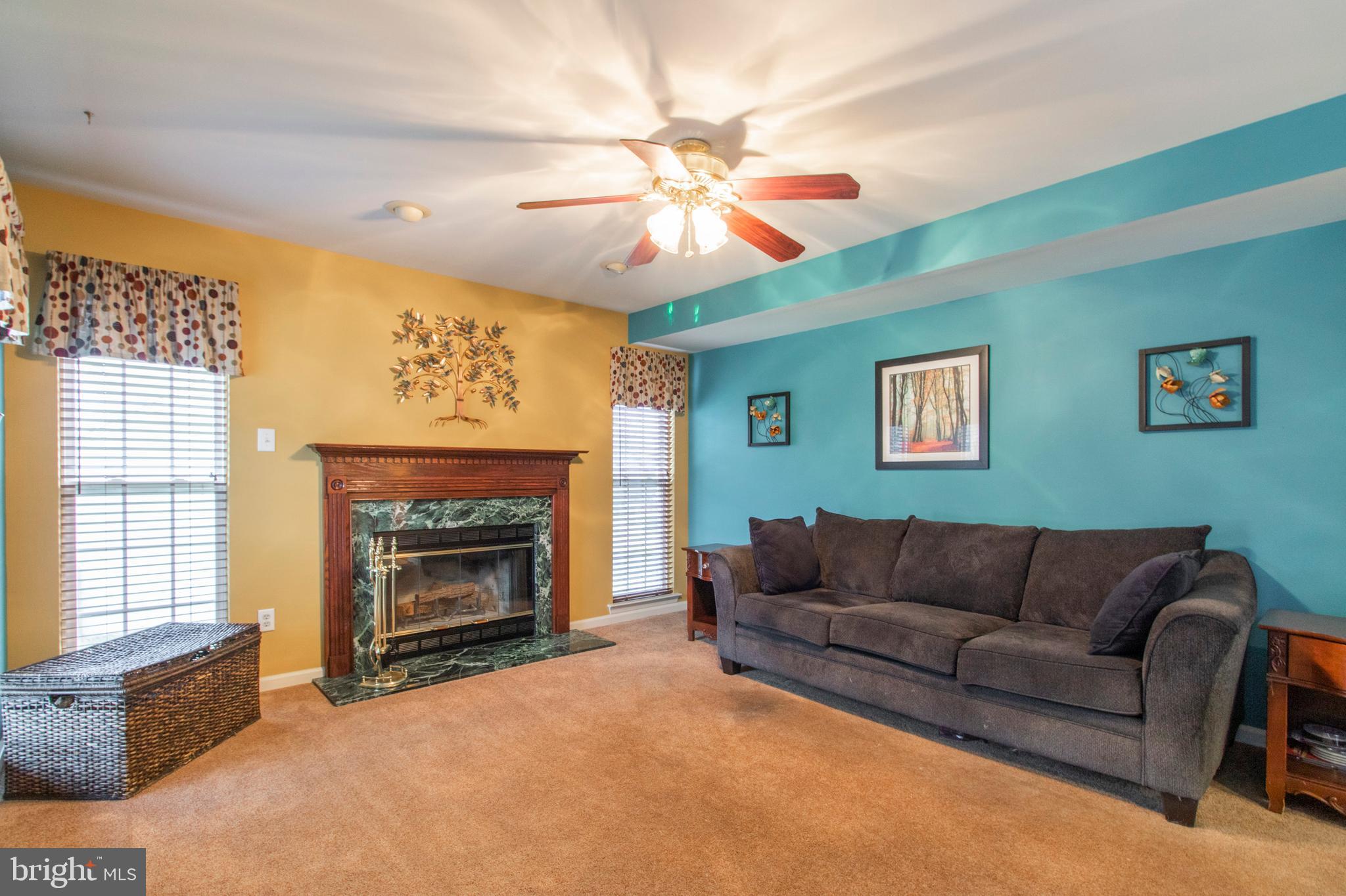 MAPLE KNOLL - Residential