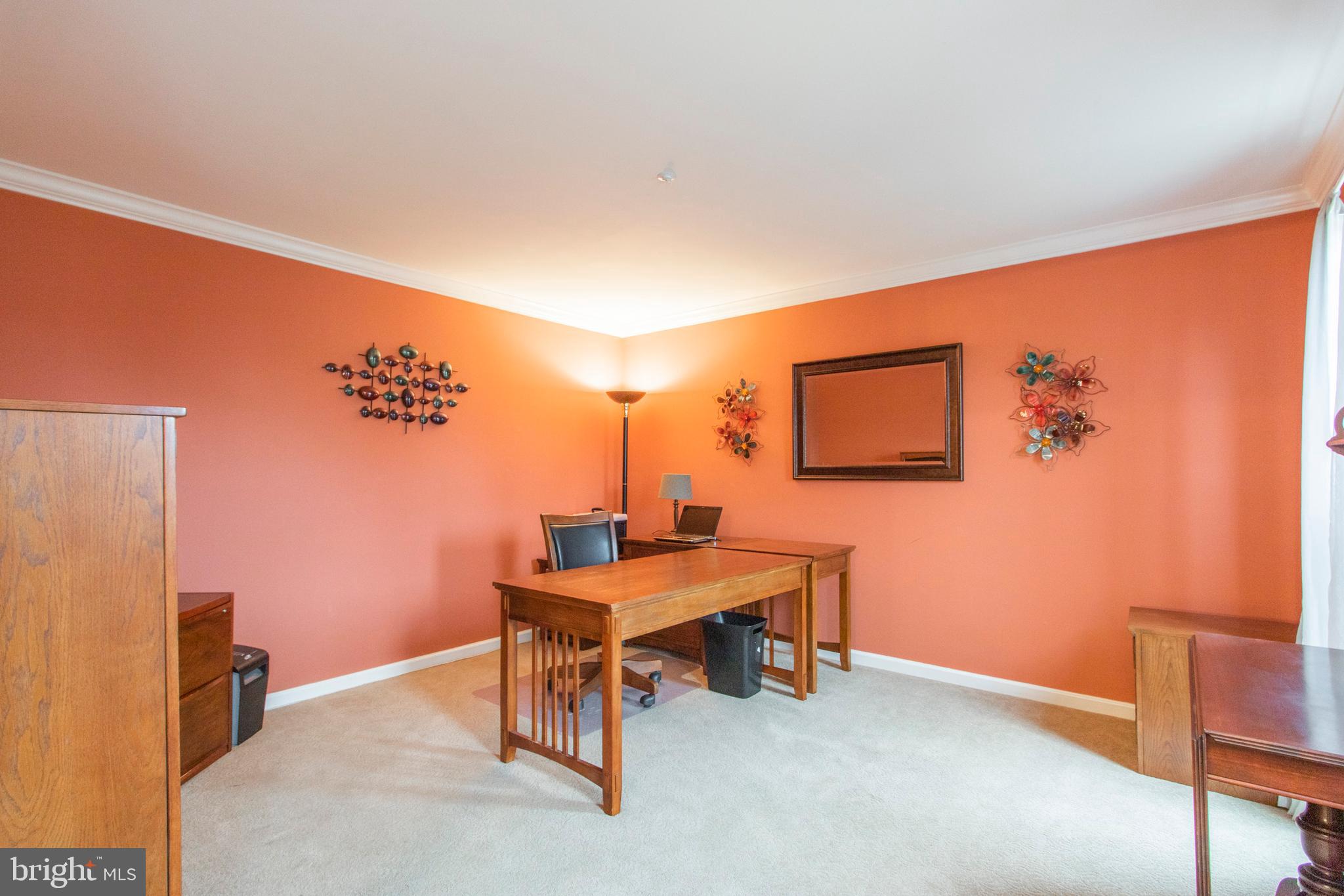 MAPLE KNOLL - Residential