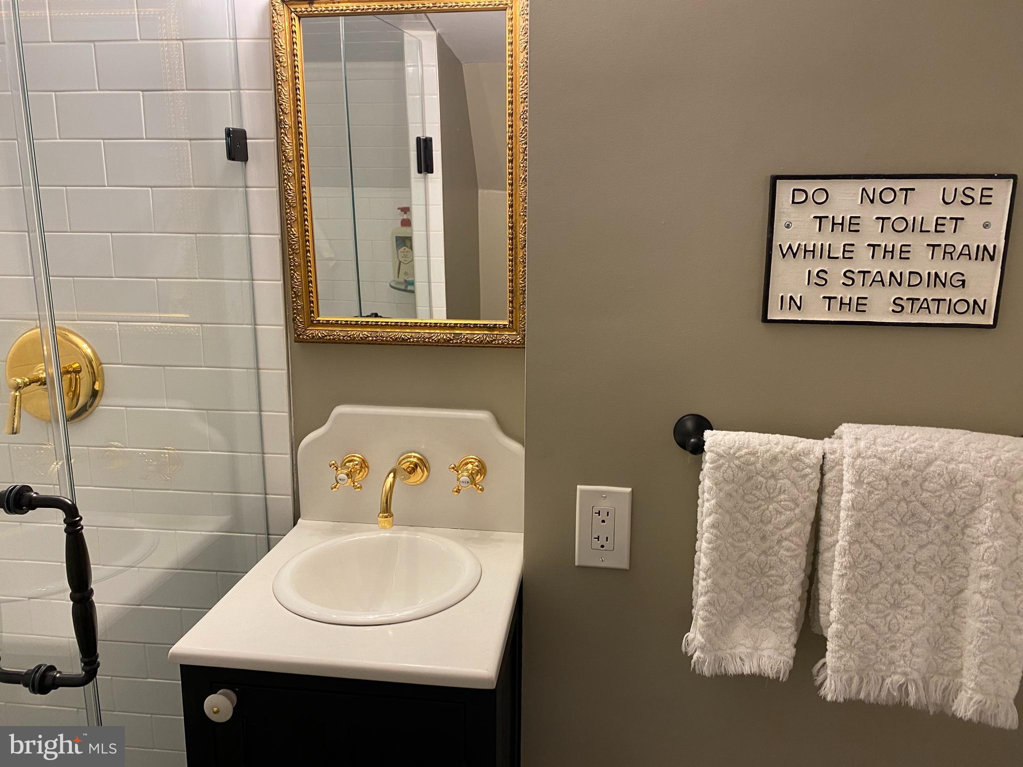 WASHINGTON SQ WEST - Residential