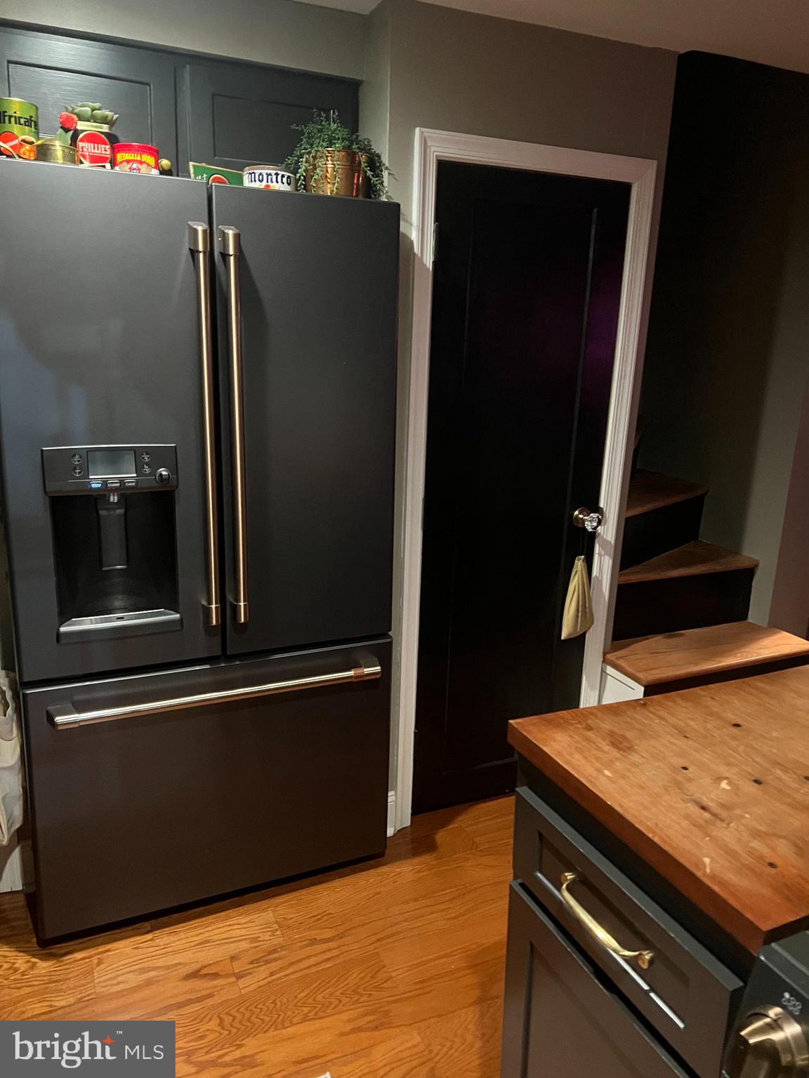 WASHINGTON SQ WEST - Residential