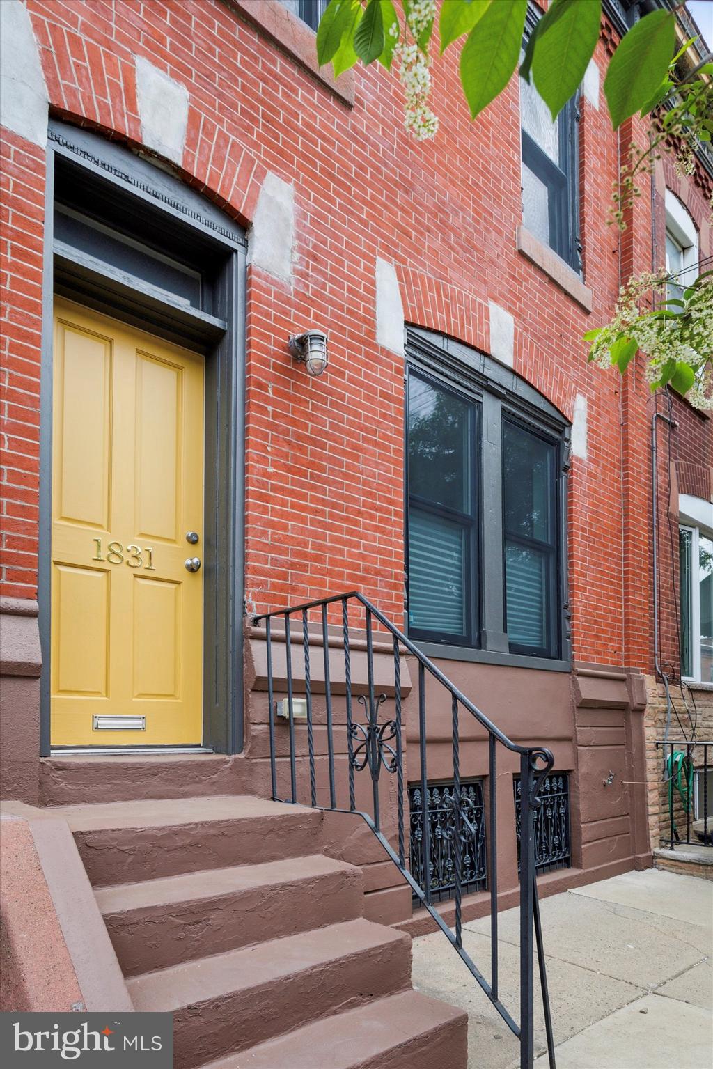 POINT BREEZE - Residential