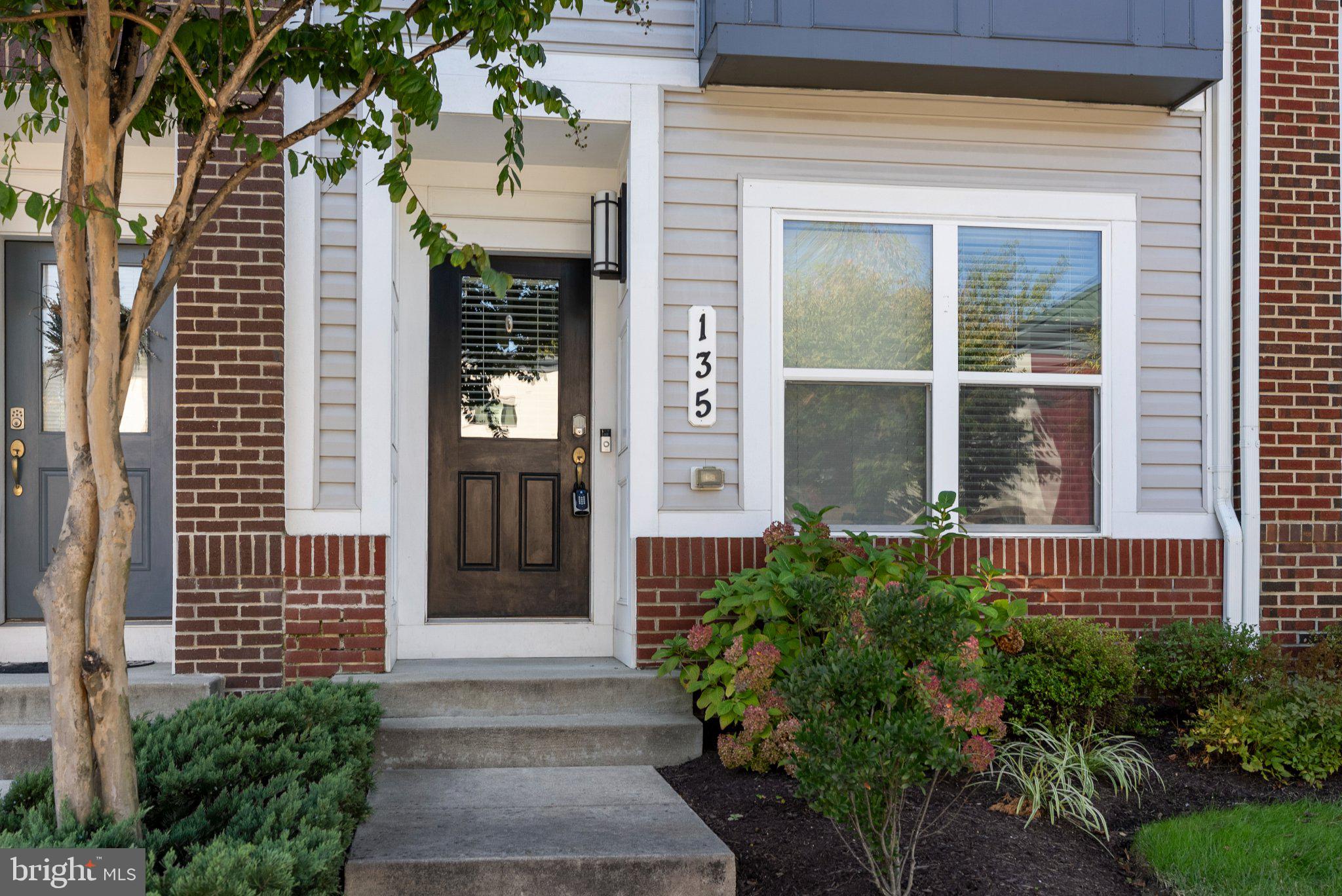135 LEJEUNE WAY