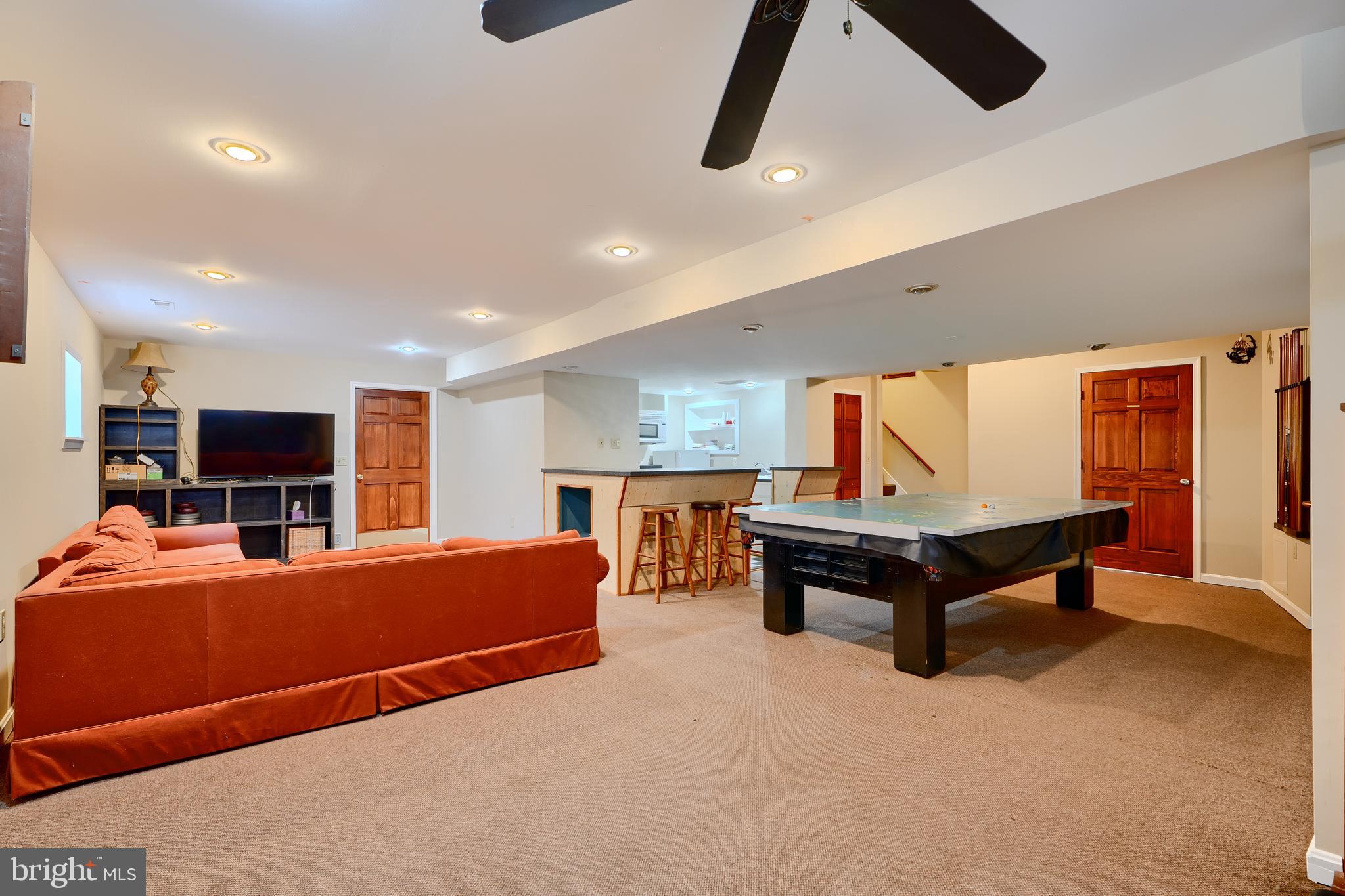 EDGEMERE/SPARROWS POINT - Residential