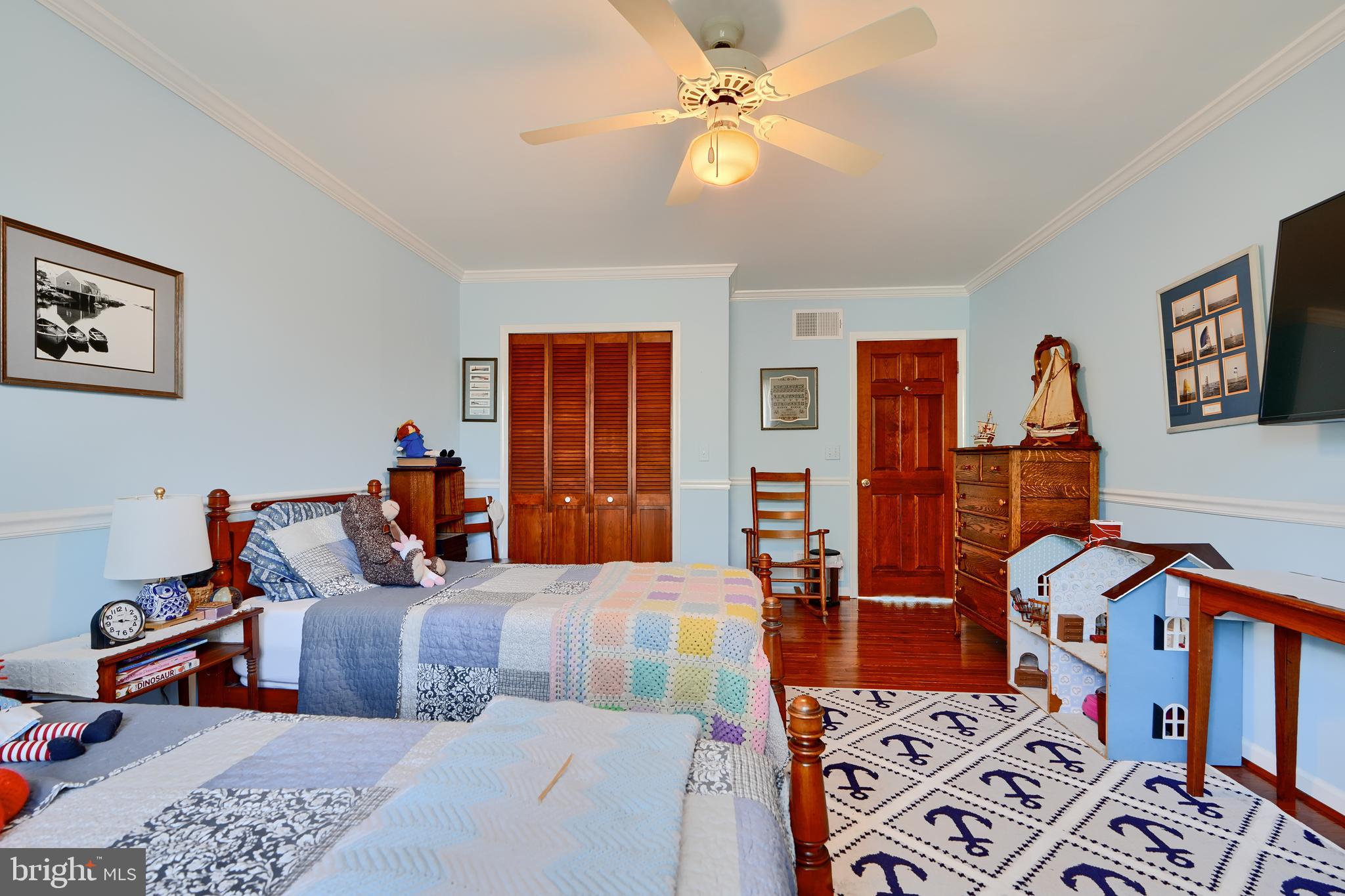 EDGEMERE/SPARROWS POINT - Residential