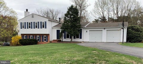 Homes For Rent - 2321 Bedfordshire Circle<br/> Fairfax County, RESTON, VA 20191