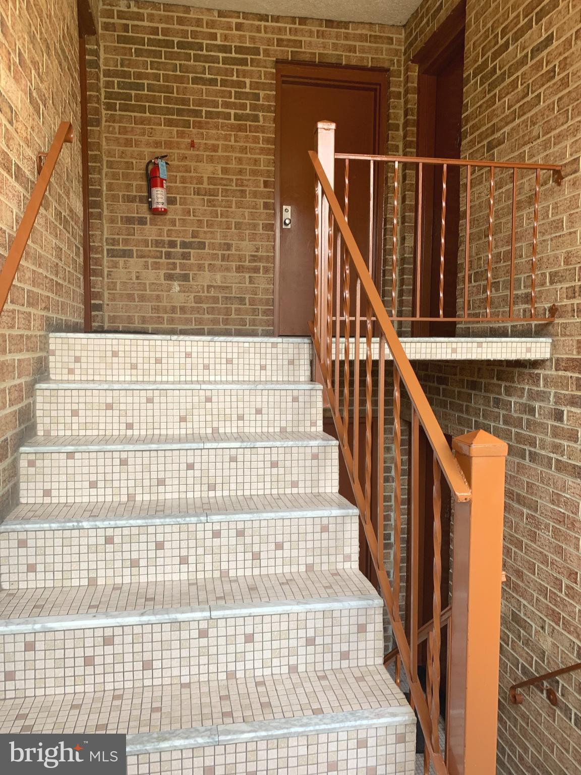 BALLSTON - Residential Lease