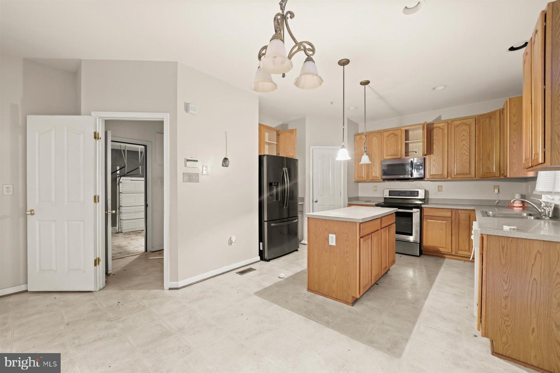 MELWOOD SPRINGS- PLAT 6 - Residential