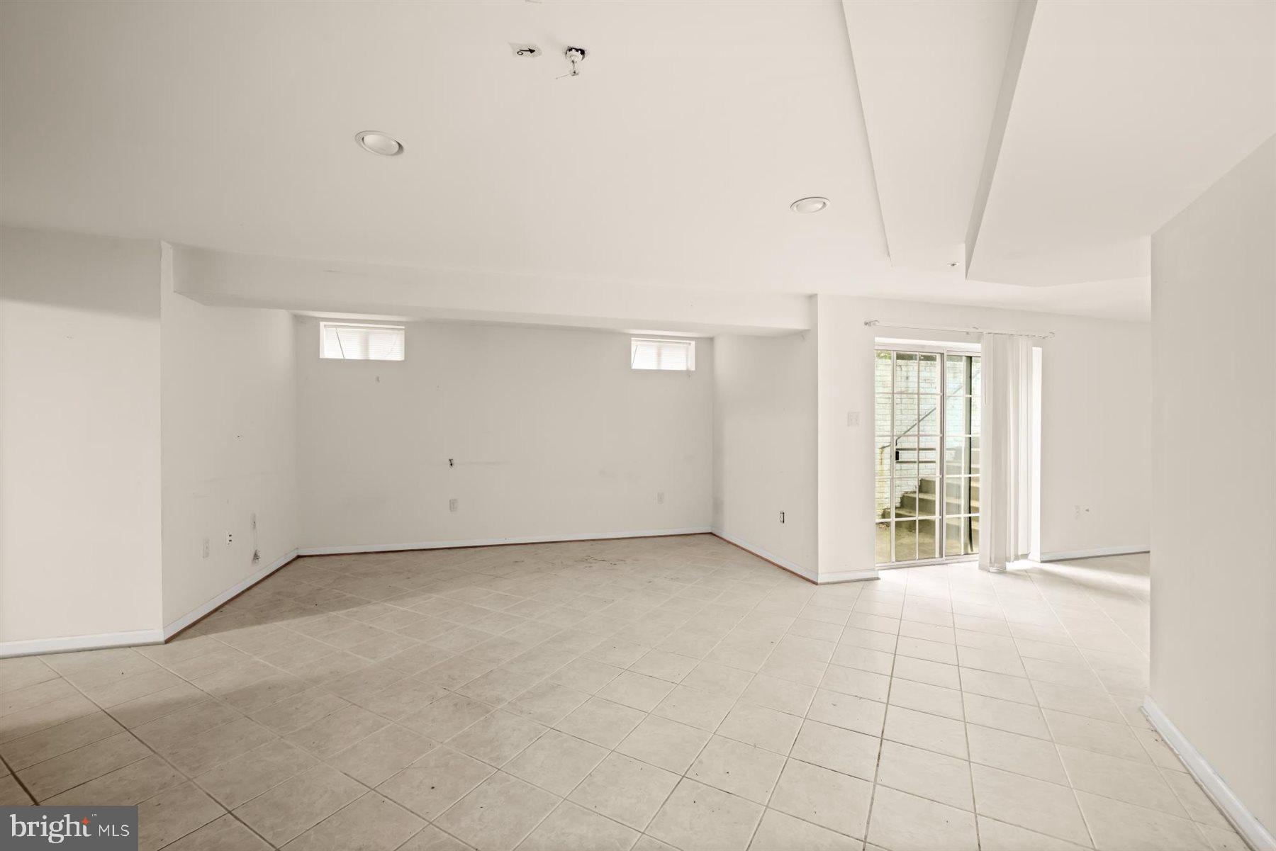 MELWOOD SPRINGS- PLAT 6 - Residential