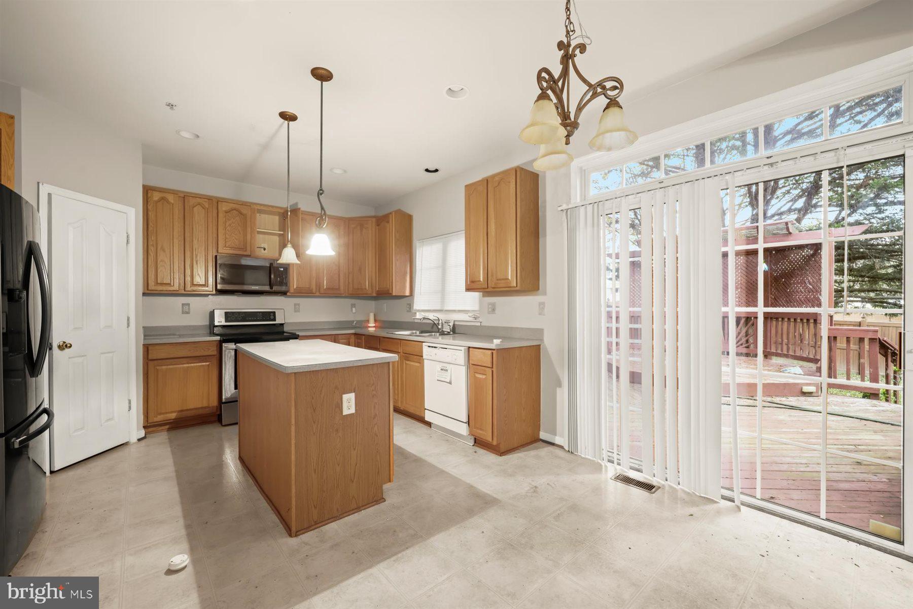 MELWOOD SPRINGS- PLAT 6 - Residential