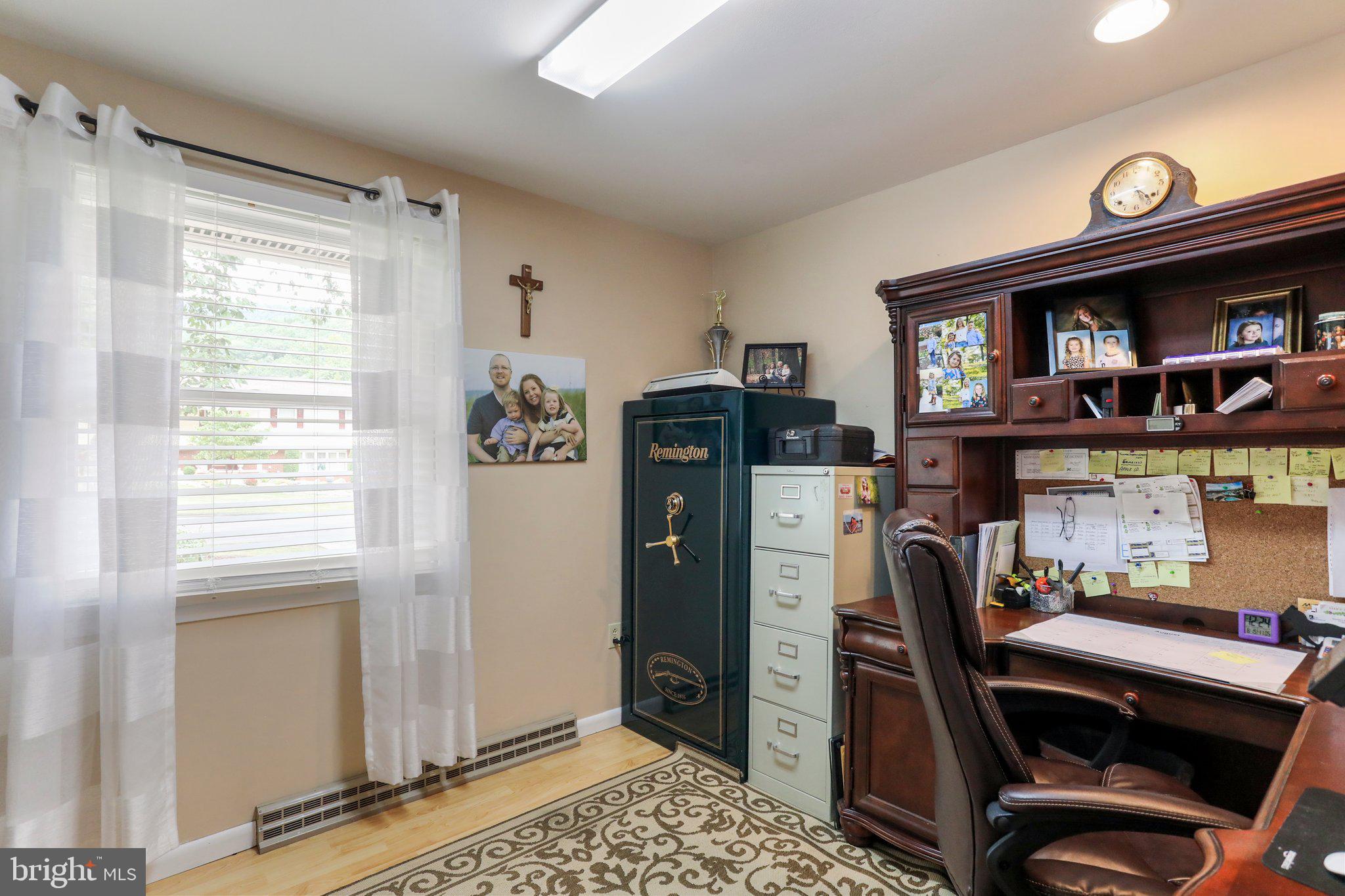 BEL AIR - Residential