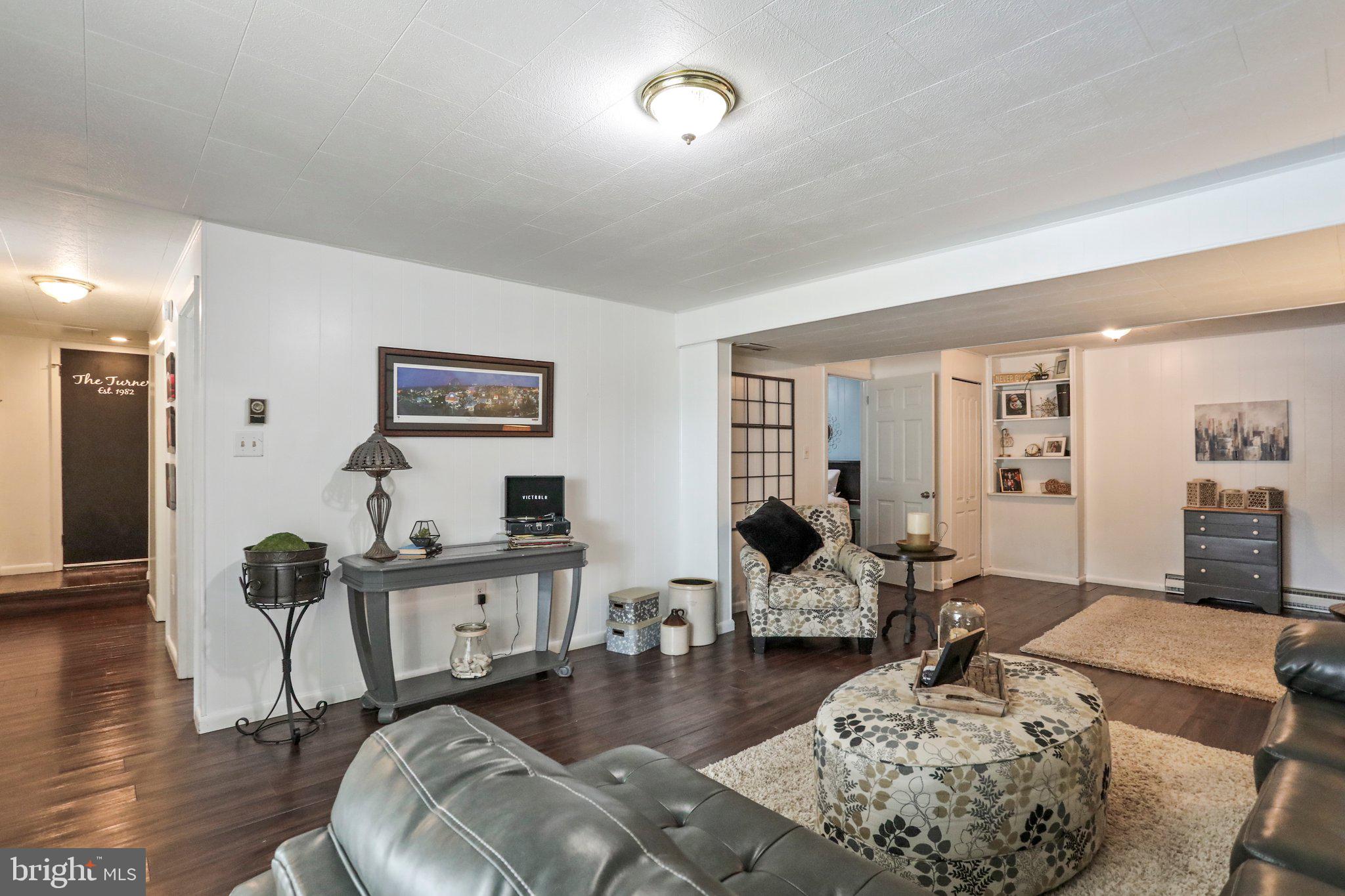 BEL AIR - Residential